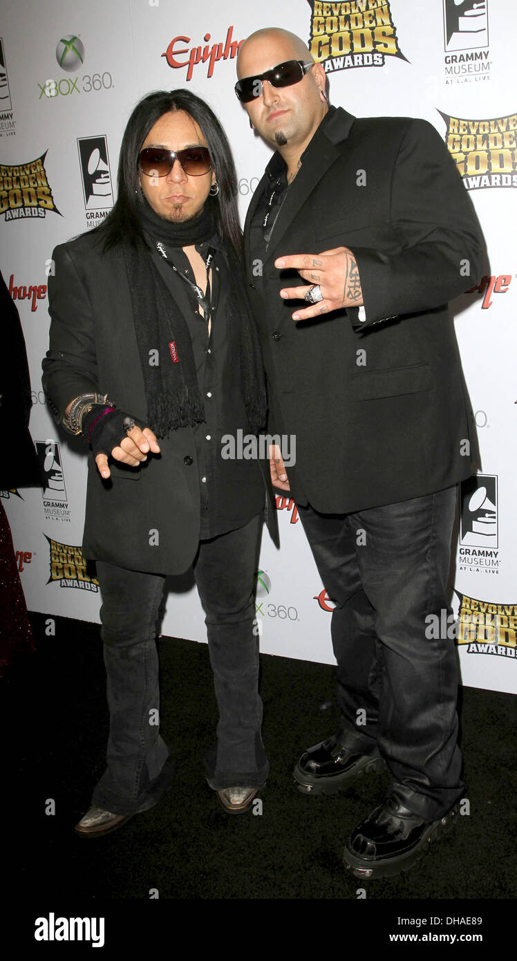 Dave Ellefson Chris Broderick von Megadeth 2012 Revolver Golden Gods Award Show Held an Nokia Club Los Angeles California- Stockfoto