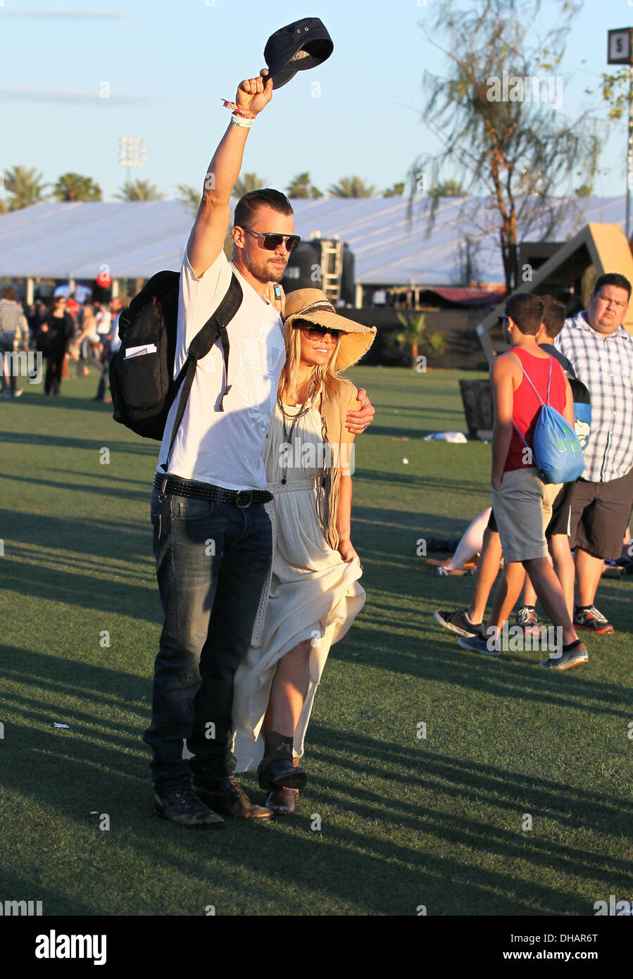 Fergie und Josh Duhamel Coachella Promis Tag 2 Woche 1 Code BSB. MWB (STS) nicht EXCL SET Los Angeles CA USA Weltrechte Stockfoto