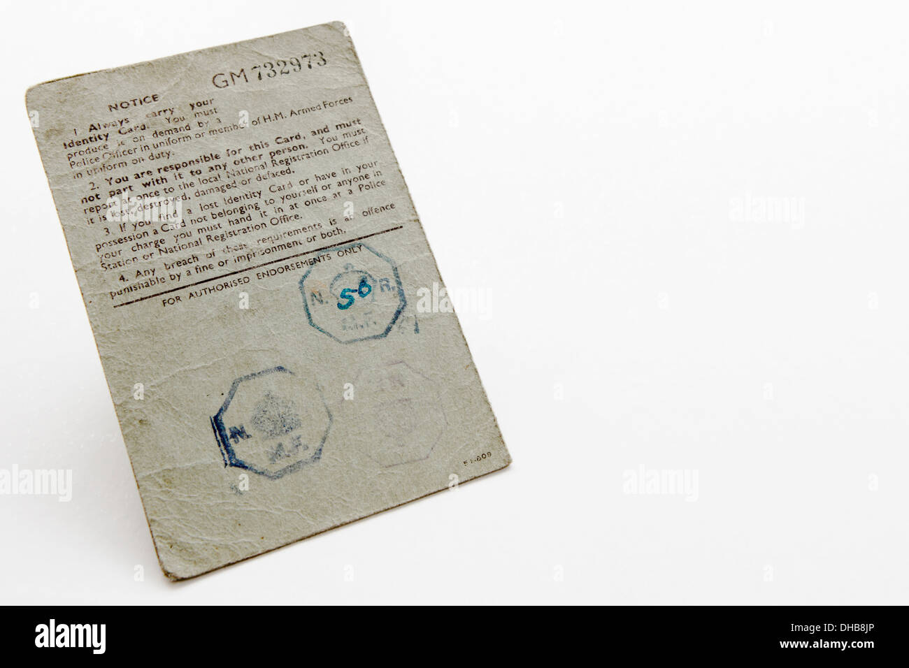 WWII historisches Dokument/Dokumente im Zusammenhang mit Herrn Thomas Henry Wheeler, Großvater der Fotograf Peter Wheeler. Rückseite. Stockfoto