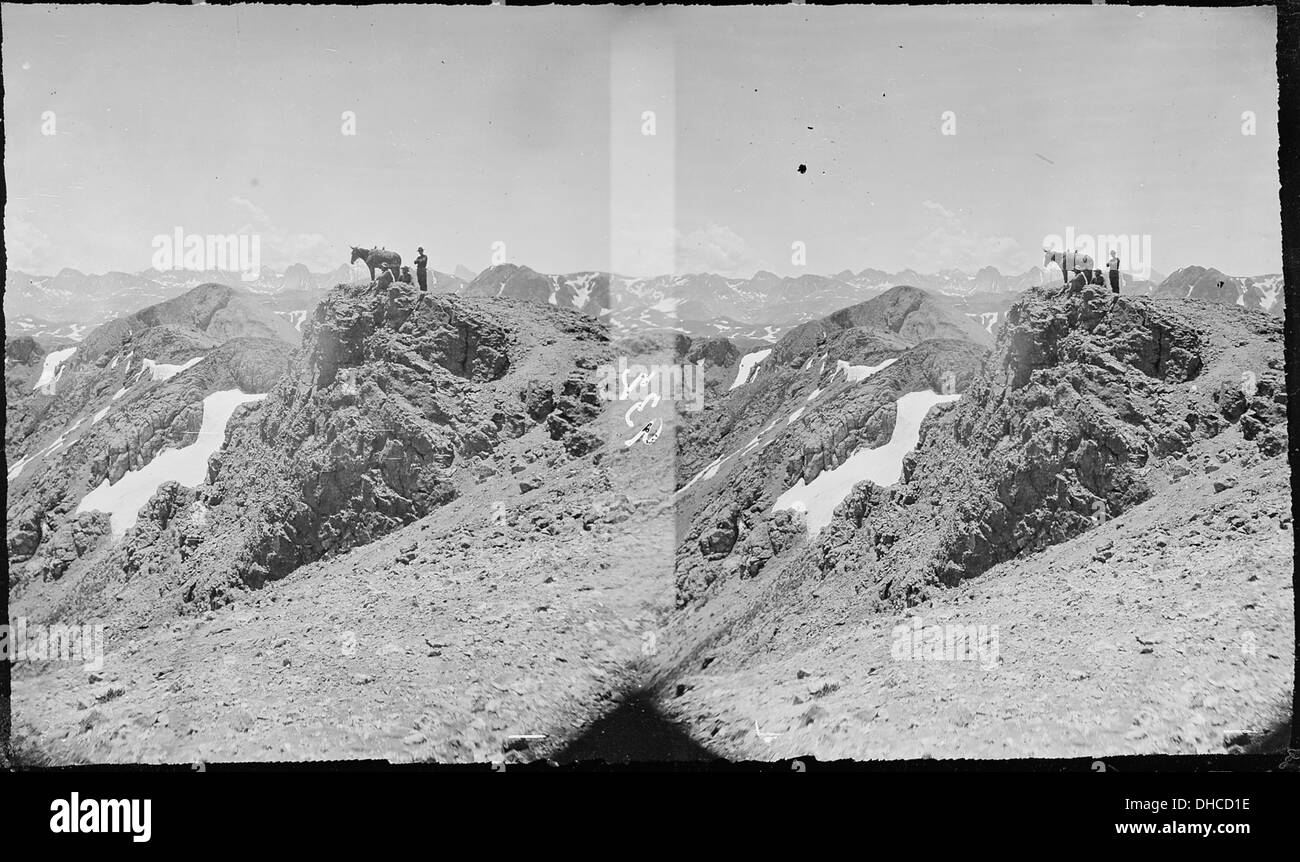 Der Gipfel des King Solomon, der sich im Silverton Quadrangle im San Juan County, Colorado, befindet, ist ein prominenter Gipfel der San Juan Mountains, bekannt für seine malerische Aussicht und raue Landschaft. Stockfoto