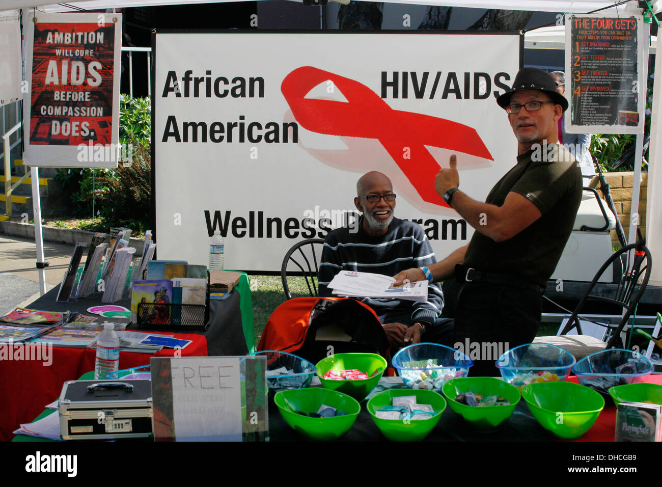 Der HIV-Bewusstsein Stand auf dem MONTEREY JAZZ FESTIVAL 2013 - CALIFORNIA Stockfoto