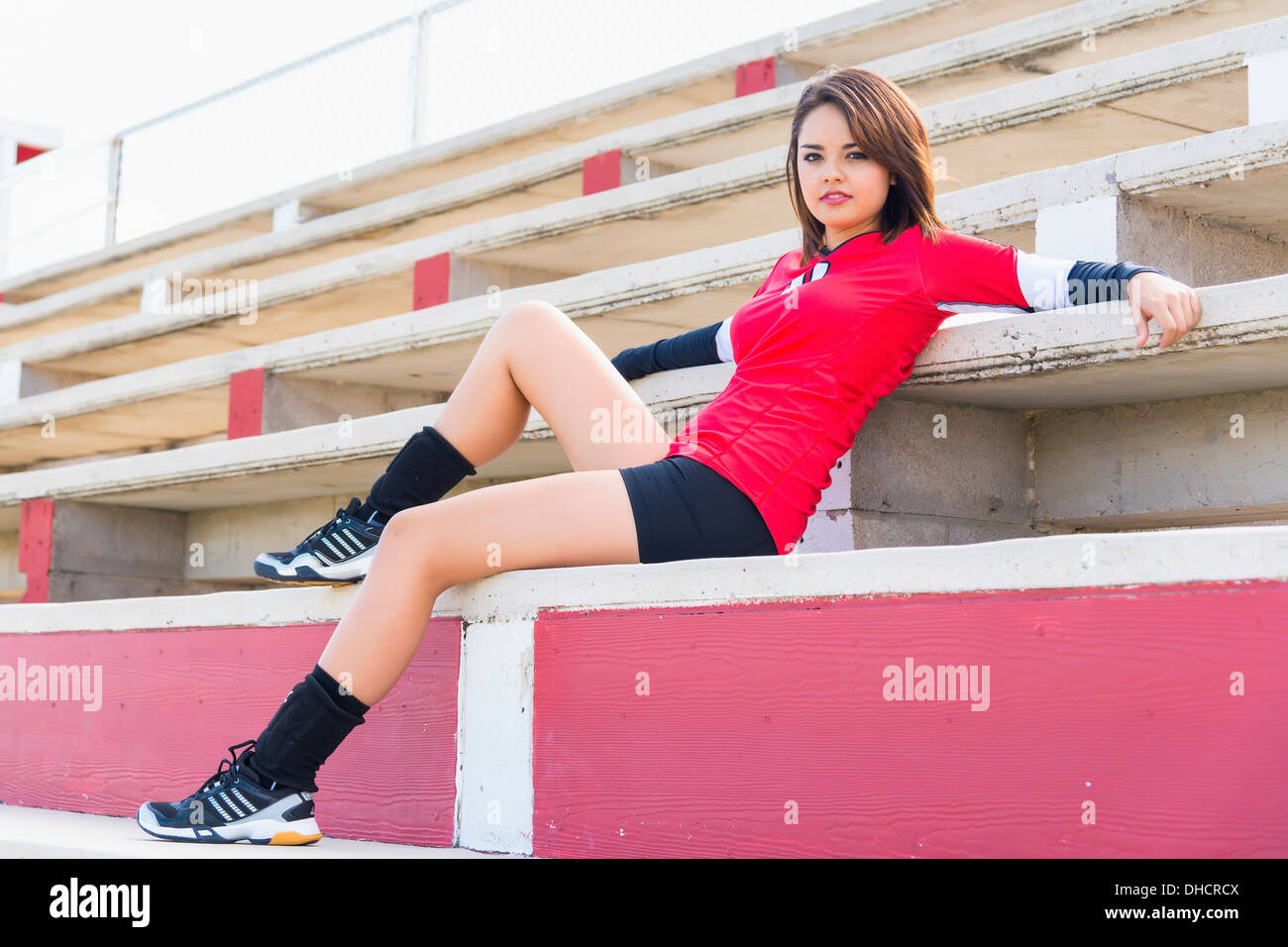 USA, Texas, American High School Mädchen im Sportoutfit Stockfoto