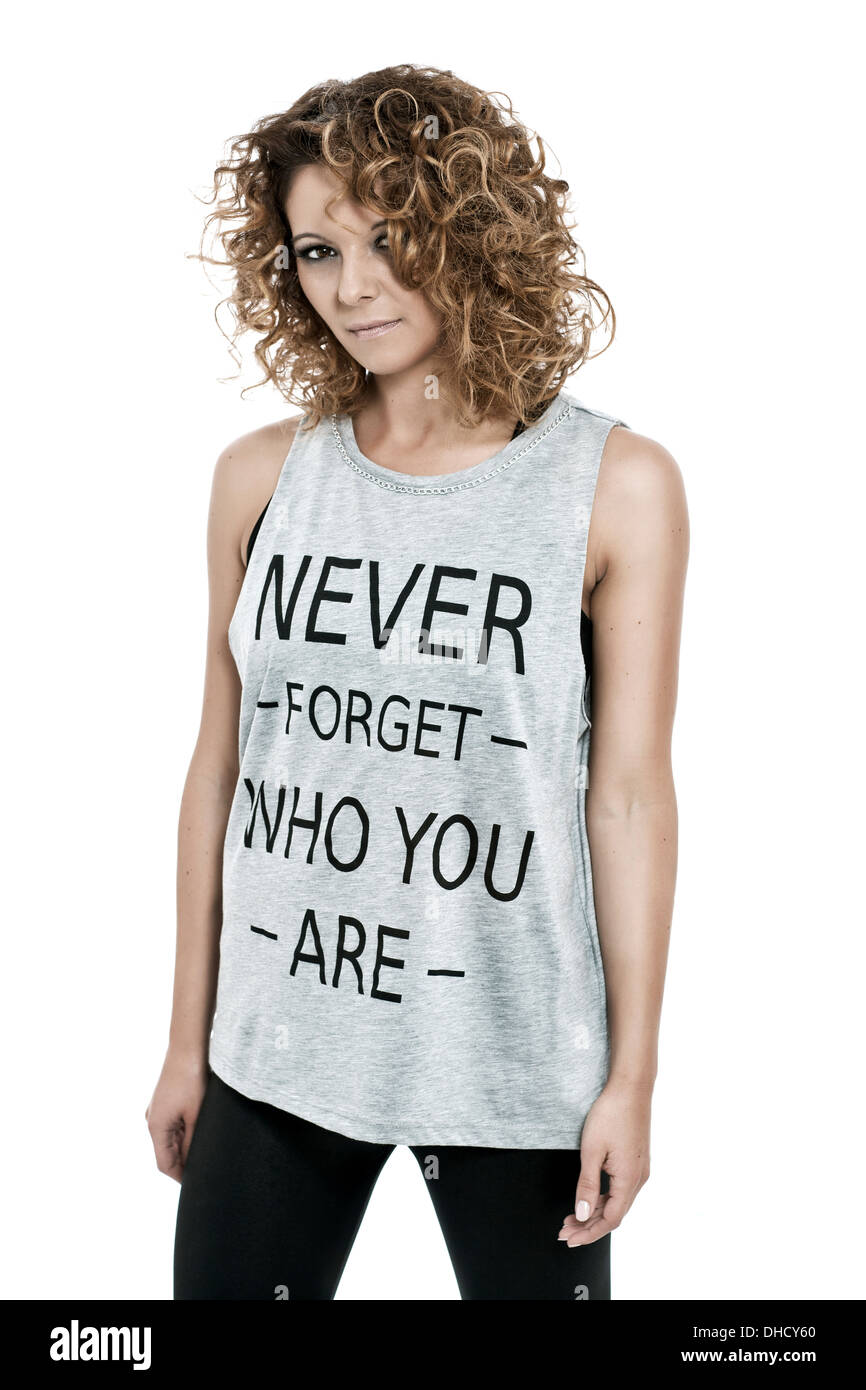 Junge Frau mit locken, Studio gedreht Stockfoto