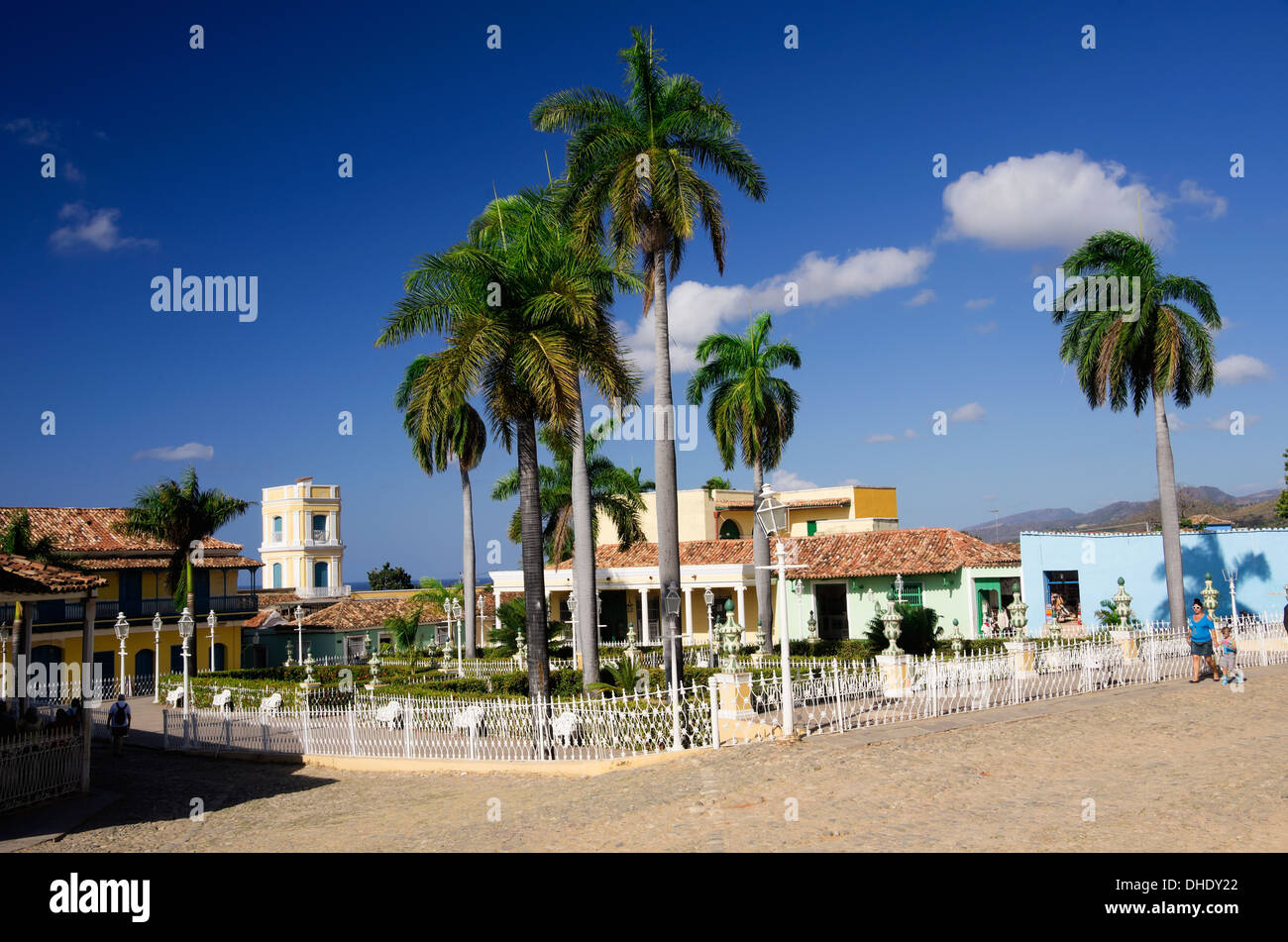 Plaza größeren, koloniale Gebäude am Platz; Trinidad, Sancti Spiritus, Kuba Stockfoto