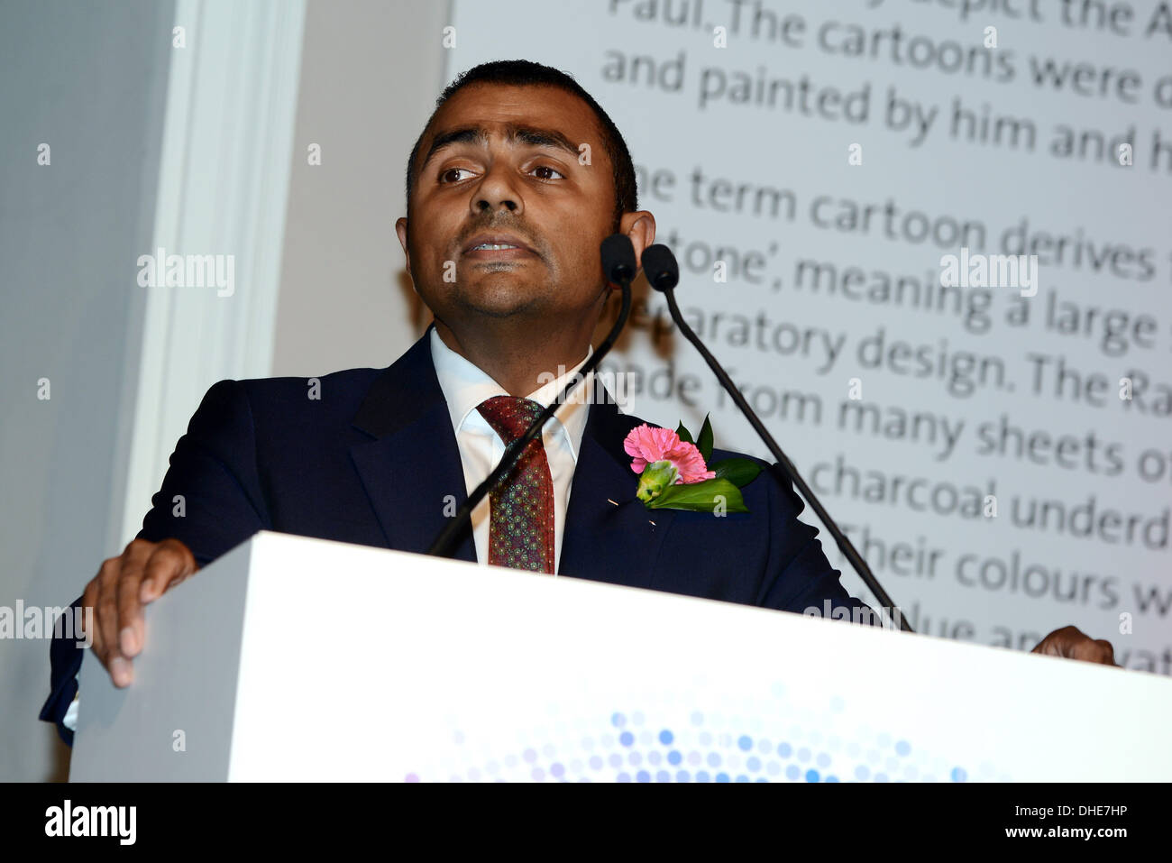 London, UK. 7. November 2013.  Held des Jahres, Herrn Alli Stonewall Awards 2013 nehmen Platz im Victoria and Albert Museum. Bildnachweis: Siehe Li/Alamy Live News Stockfoto