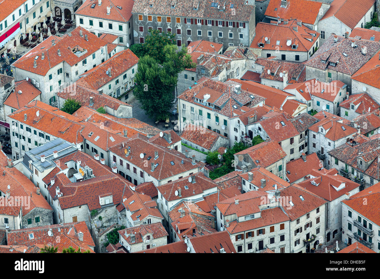 Tele Blick auf die Altstadt von Kotor, UNESCO World Heritage Site, Montenegro, Europa Stockfoto