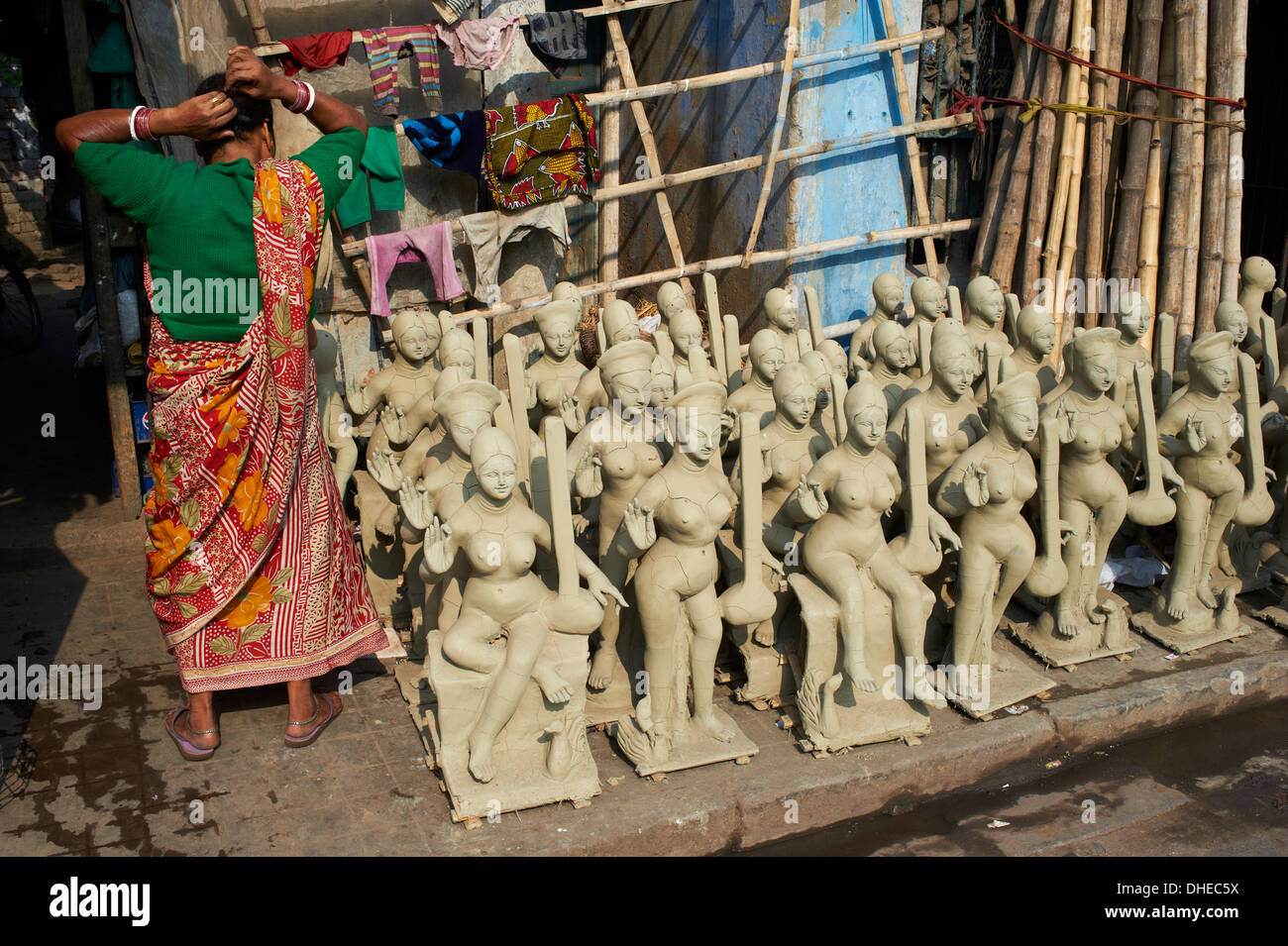 Tonfiguren der hinduistischen Götter und Göttinnen, Kumartulli Bezirk, Kolkata (Kalkutta), West Bengalen, Indien, Asien Stockfoto