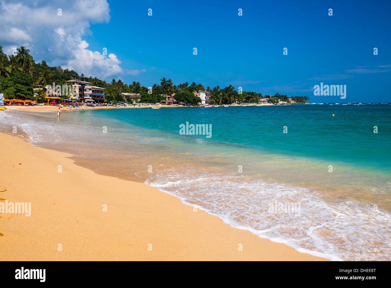 Unawatuna Beach, einem schönen Sandstrand an der South Coast von Sri Lanka, Asien Stockfoto