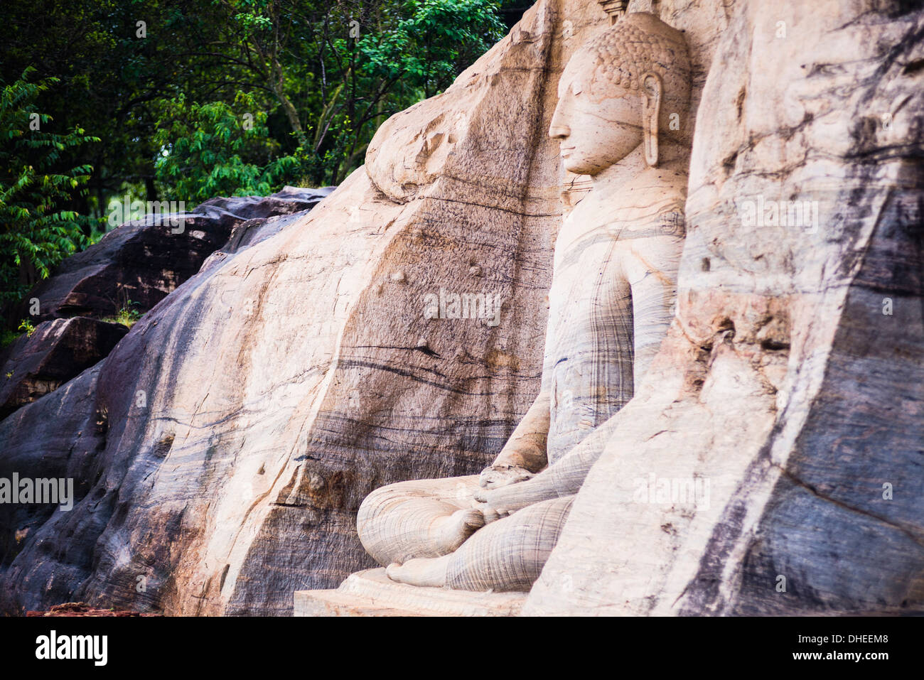 Buddha in Meditation sitzen, am Felsentempel Gal Vihara, Polonnaruwa, UNESCO-Weltkulturerbe, Sri Lanka, Asien Stockfoto