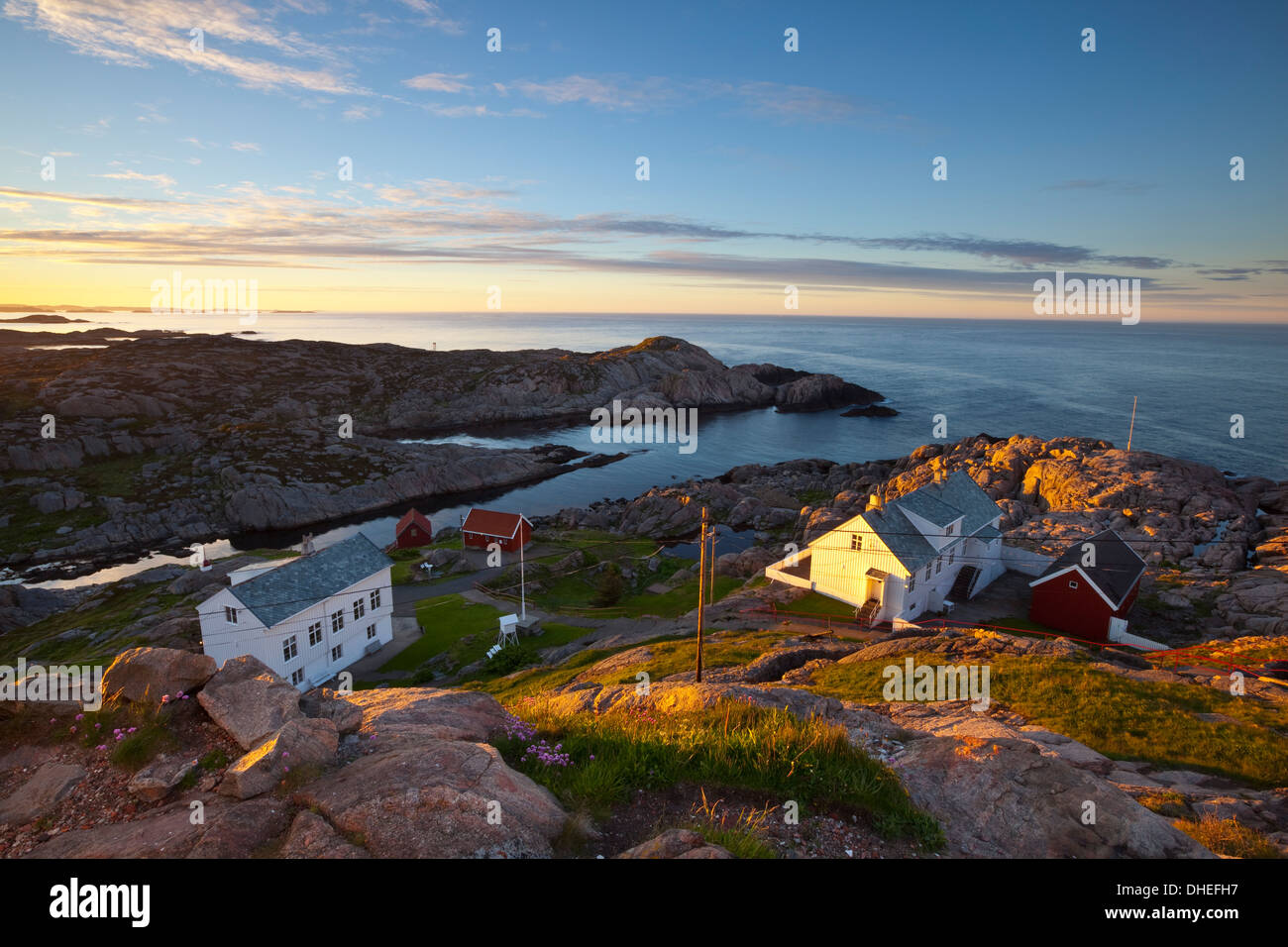 Küstenlandschaft Vista von der idyllischen Lindesnes Fyr Leuchtturm Lindesnes, Vest-Agder, Norwegen, Skandinavien, Europa Stockfoto