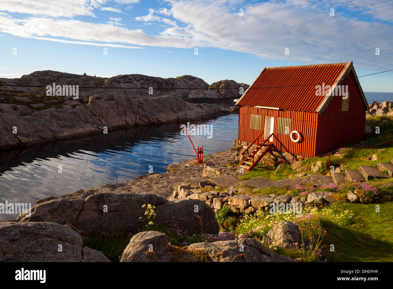 Wharf und Schuppen, Lindesnes Fyr Leuchtturm, Lindesnes, Vest-Agder, Norwegen, Skandinavien, Europa Stockfoto