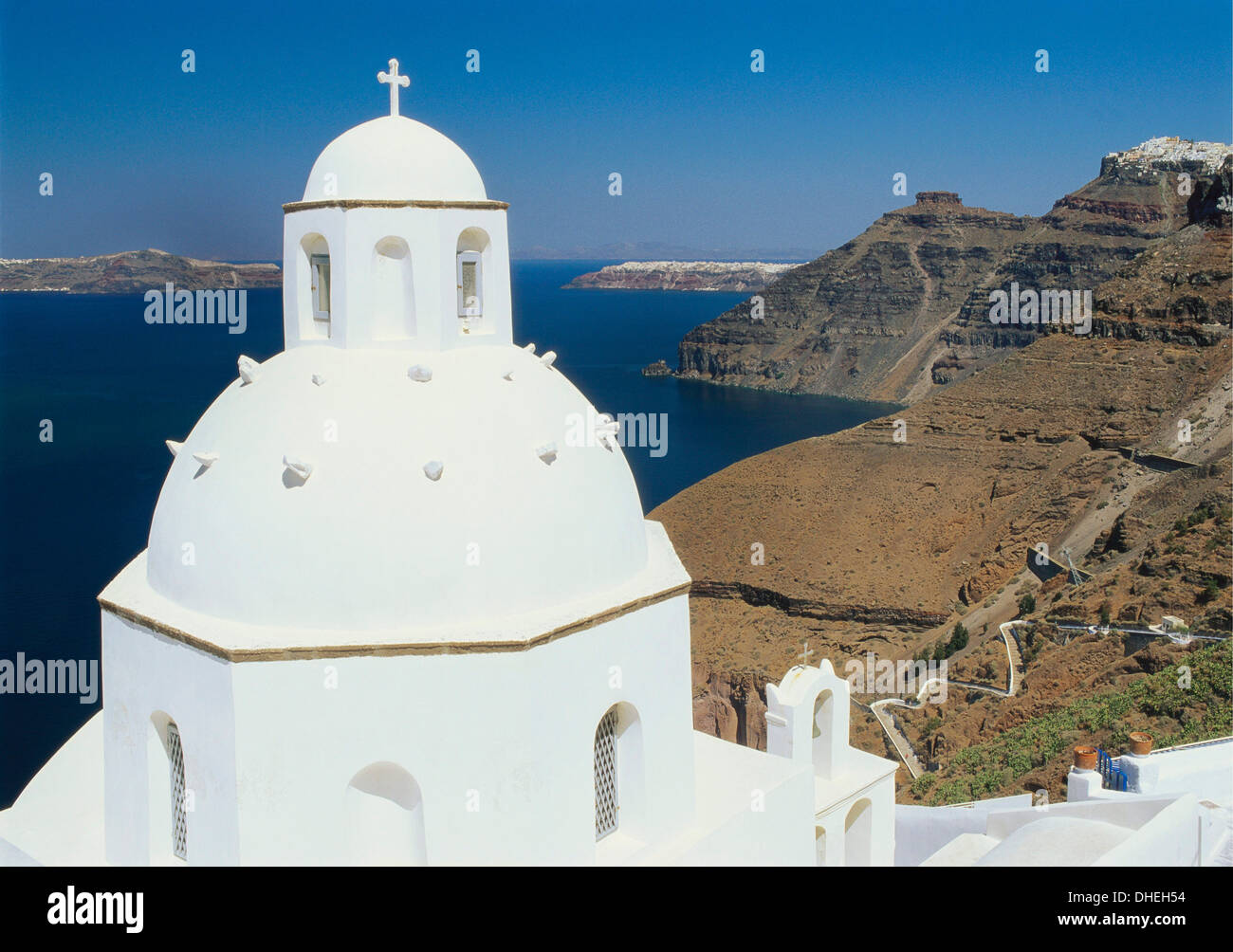 Kuppel der orthodoxen Kirche, Thira, Santorini, Kykladen, Griechenland Stockfoto