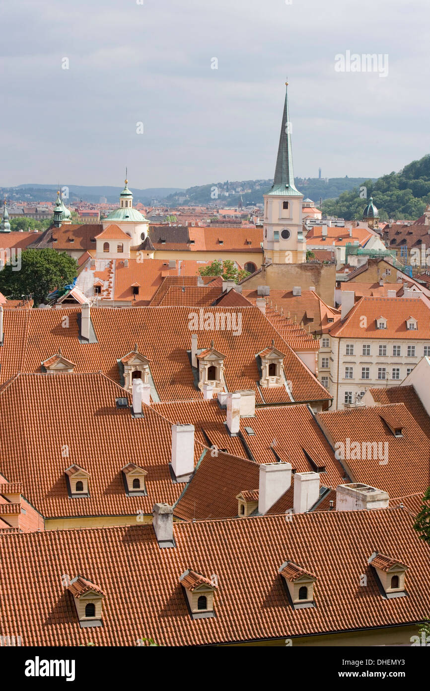 Blick auf Dächer, kleinen Viertel, Prag, Tschechische Republik, Europa Stockfoto