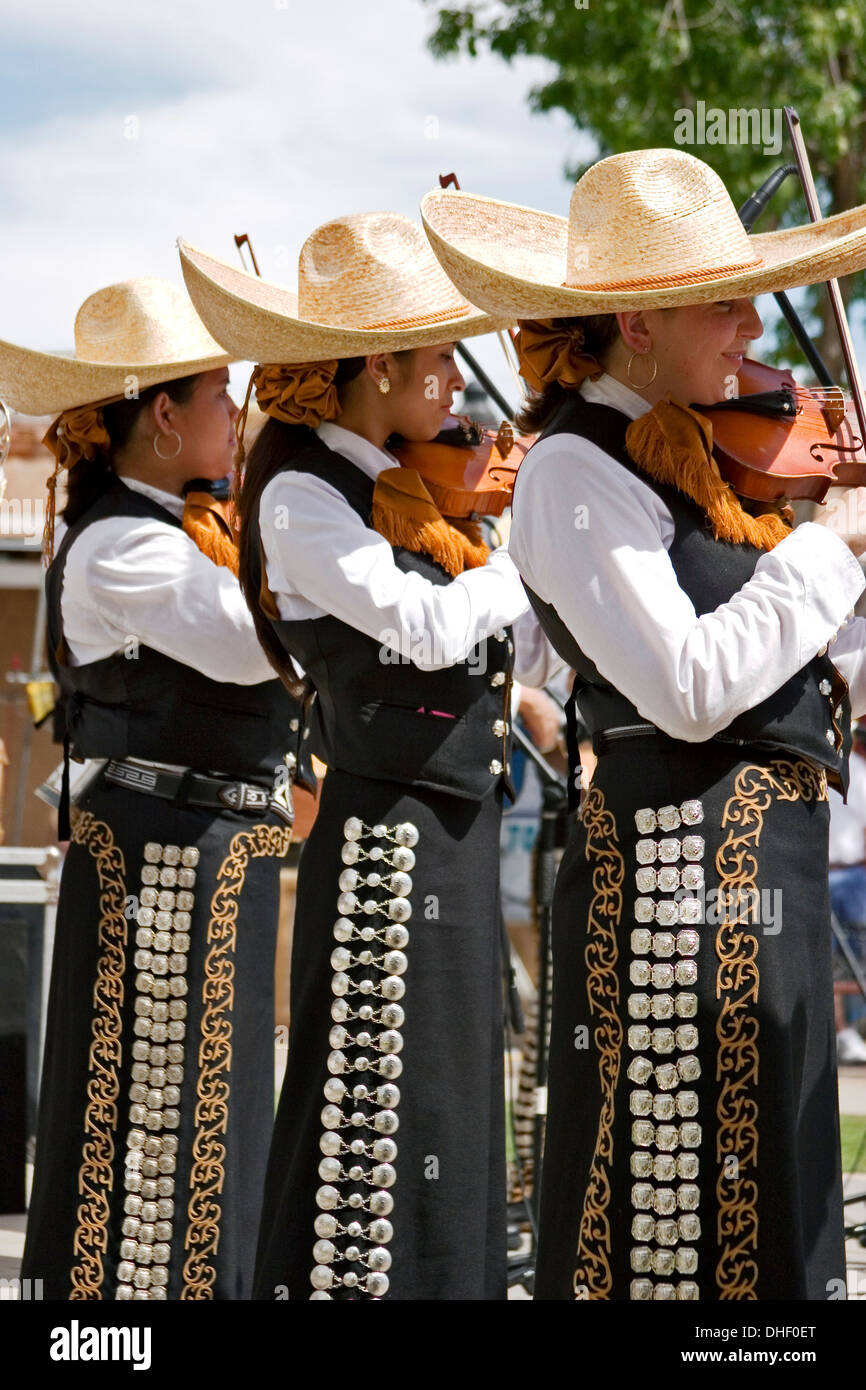 Mariachi Geiger, 16 de Septiembre/Mexican Independence Day Celebration (ähnlich wie Cinco De Mayo), Old Mesilla, New Mexico USA Stockfoto