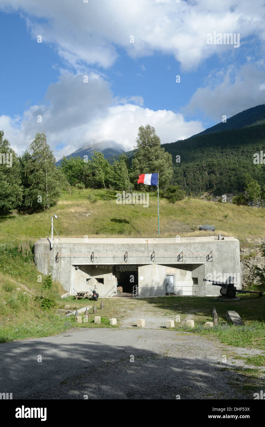 Eintritt in Saint Gobain Fort Modane an der Maginot-Linie Maurienne Savoie französische Alpen Frankreich Stockfoto