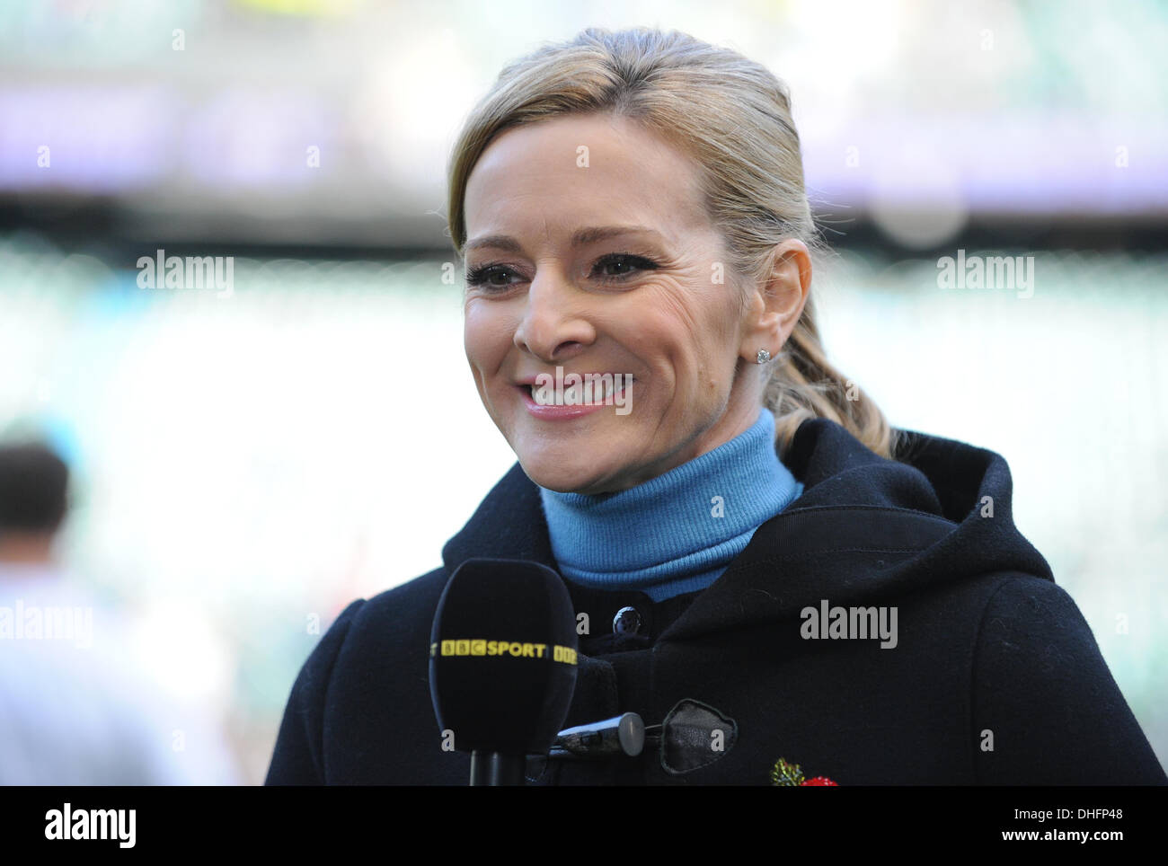 GABBY LOGAN BBC TV-MODERATORIN TWICKENHAM LONDON ENGLAND 9. November 2013 Stockfoto