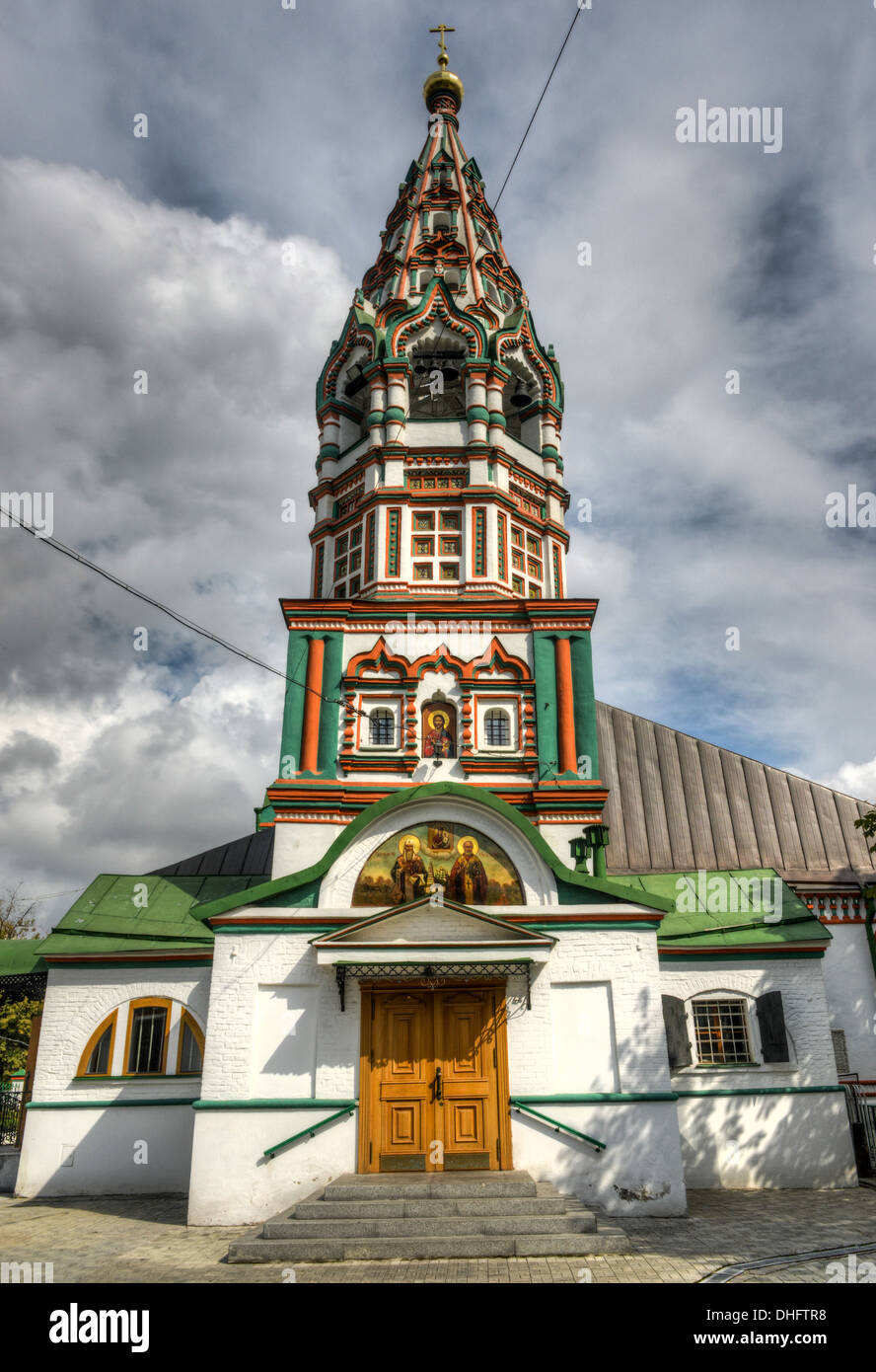 Die Kirche des Heiligen Nikolaus in Khamowniki. Ende des 17. Jahrhunderts Pfarrkirche von einem ehemaligen Weber Sloboda in Khamovniki Dist Stockfoto