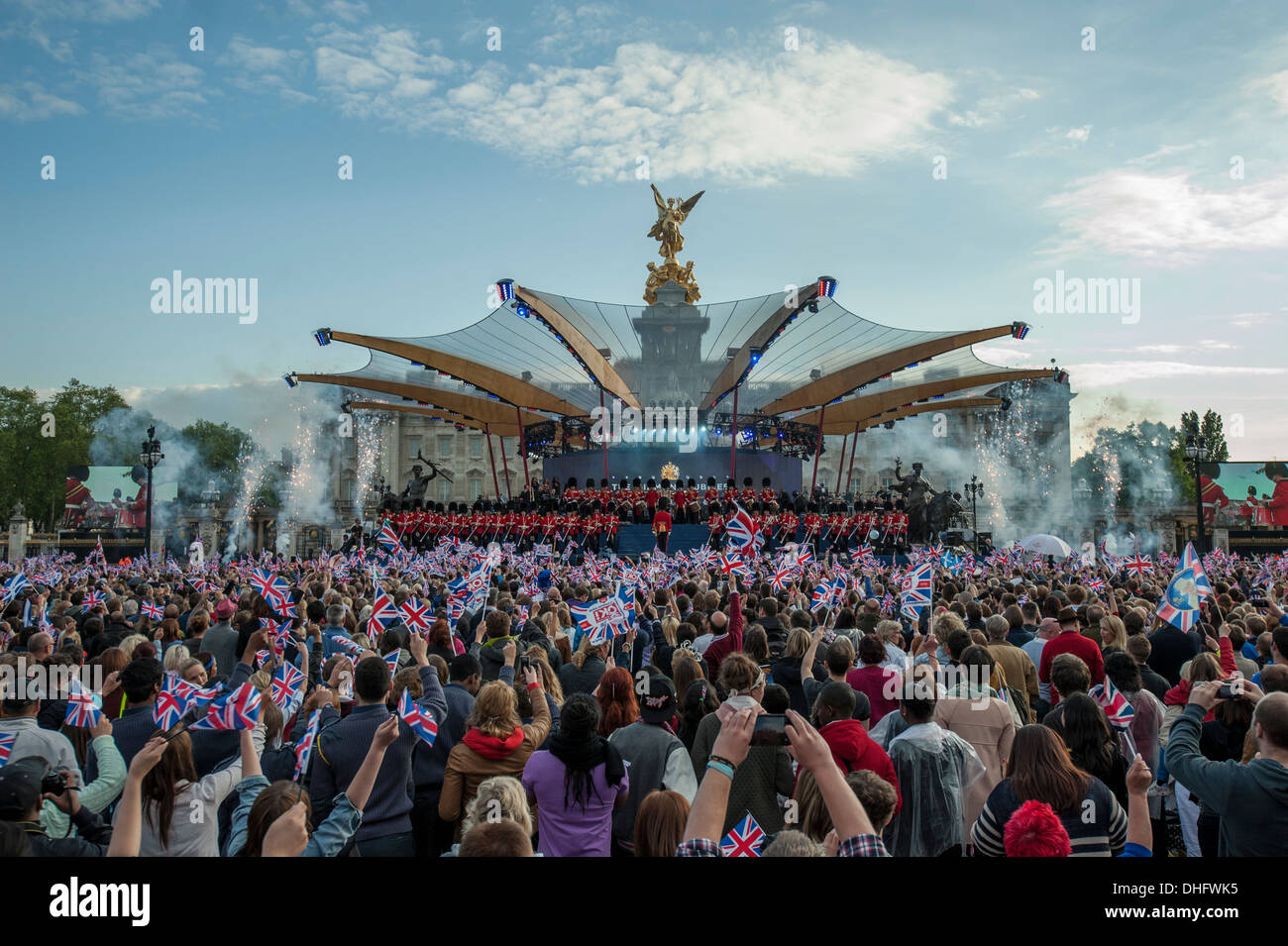 Ein Konzert in der Mall am 4. Juni 2012 im Buckingham Palace in London, H.M diamantene Thronjubiläum der Queen zu feiern statt. Stockfoto