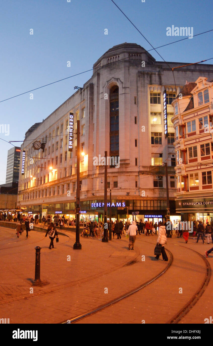 Debenhams speichern in Machester an der Market Street neben Piccadilly Gardens. Stockfoto