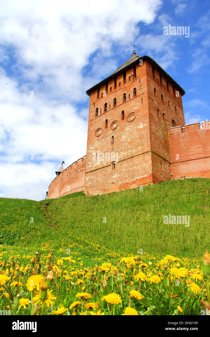 Turm der Nowgoroder Kreml in Weliki Nowgorod, Russland Stockfoto