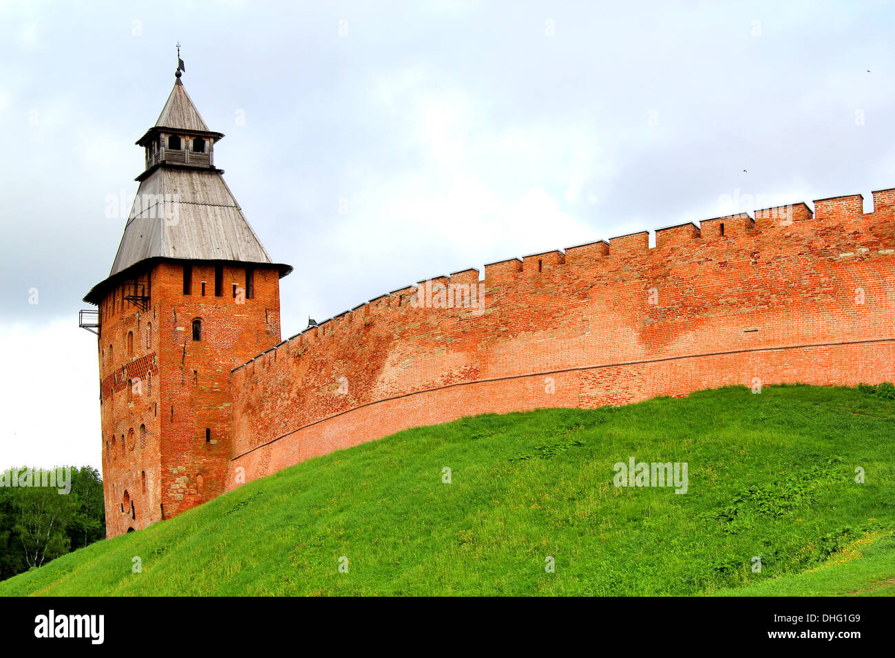 Die Spasskaya Tower der Nowgoroder Kreml in Weliki Nowgorod, Russland Stockfoto