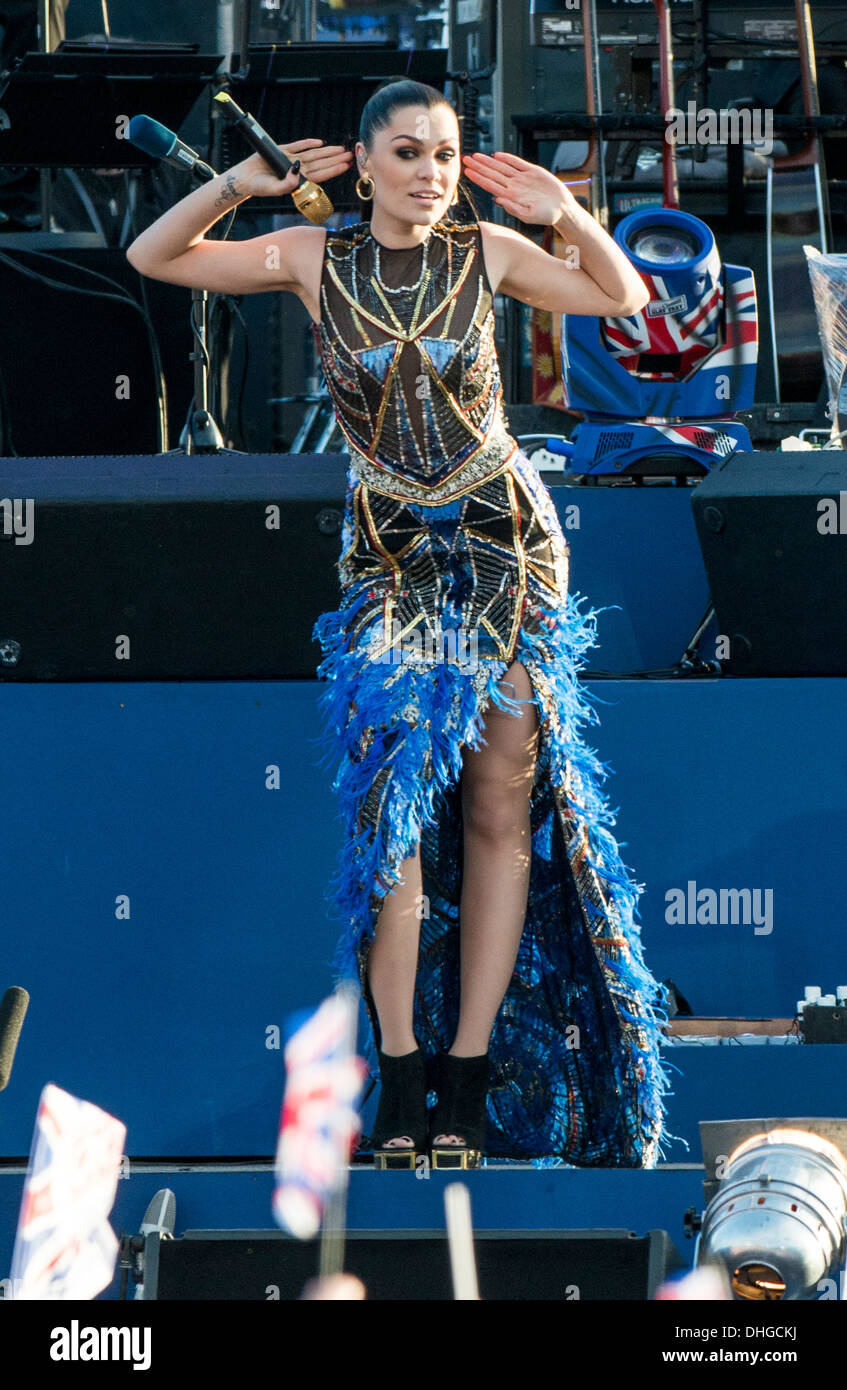Ein Konzert in der Mall am 4. Juni 2012 im Buckingham Palace in London, H.M diamantene Thronjubiläum der Queen zu feiern statt. Stockfoto