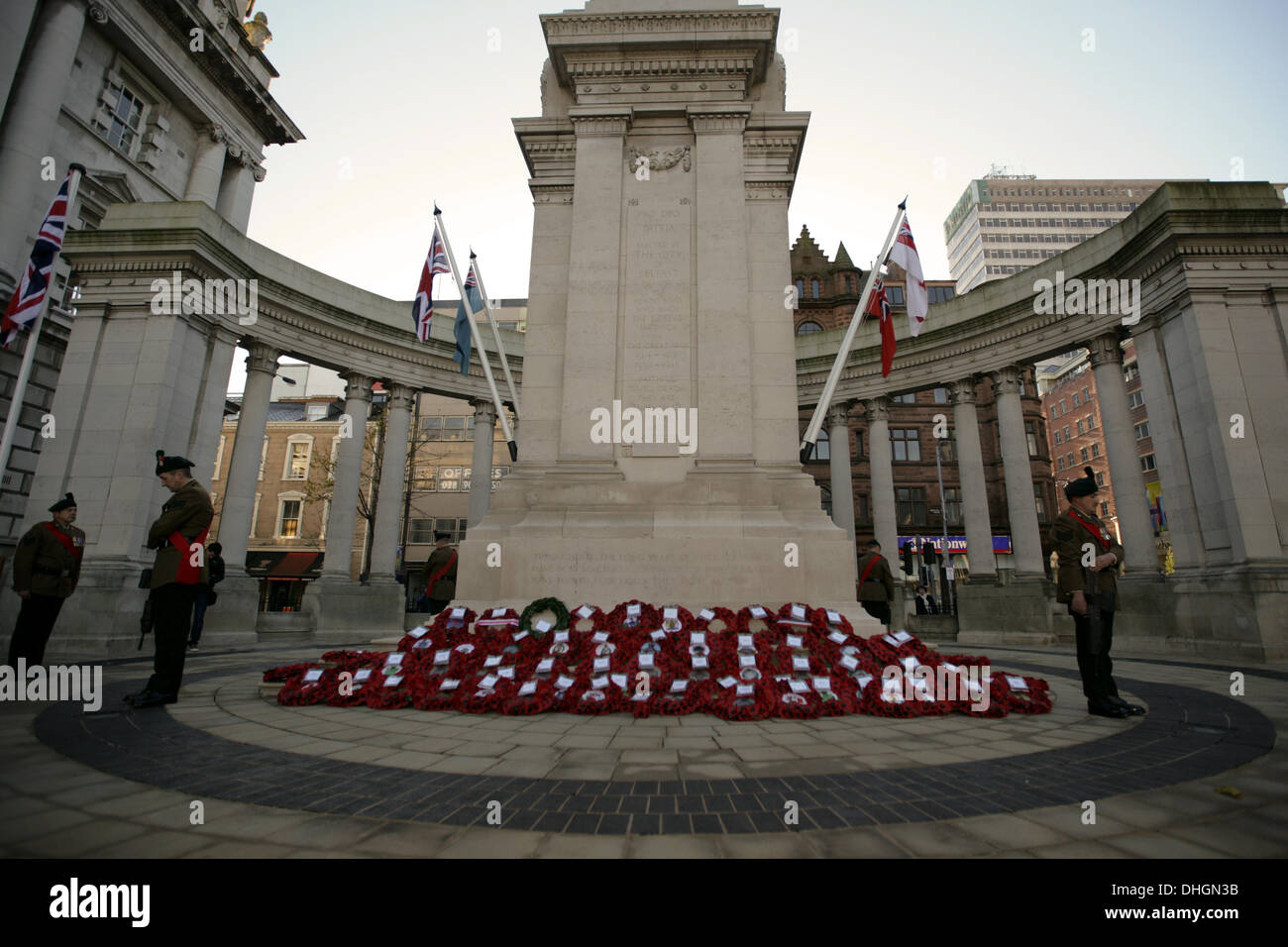 Belfast, Nordirland, Vereinigtes Königreich. 10. November 2013. Remembrance Sunday, Belfast Credit: Bonzo/Alamy Live-Nachrichten Stockfoto