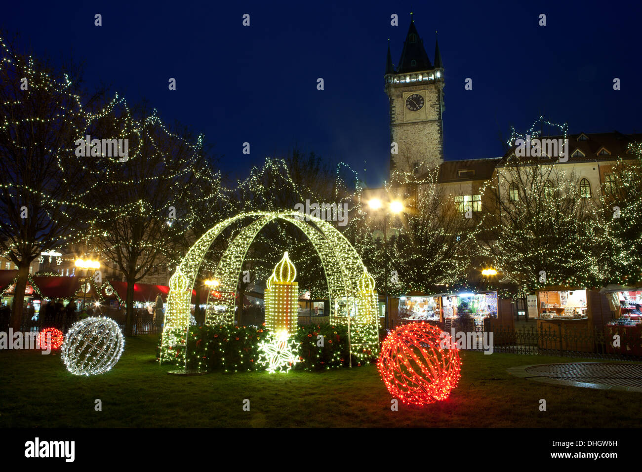 Weihnachtliche Stimmung auf dem Altstädter Ring, Prag, Tschechien Stockfoto