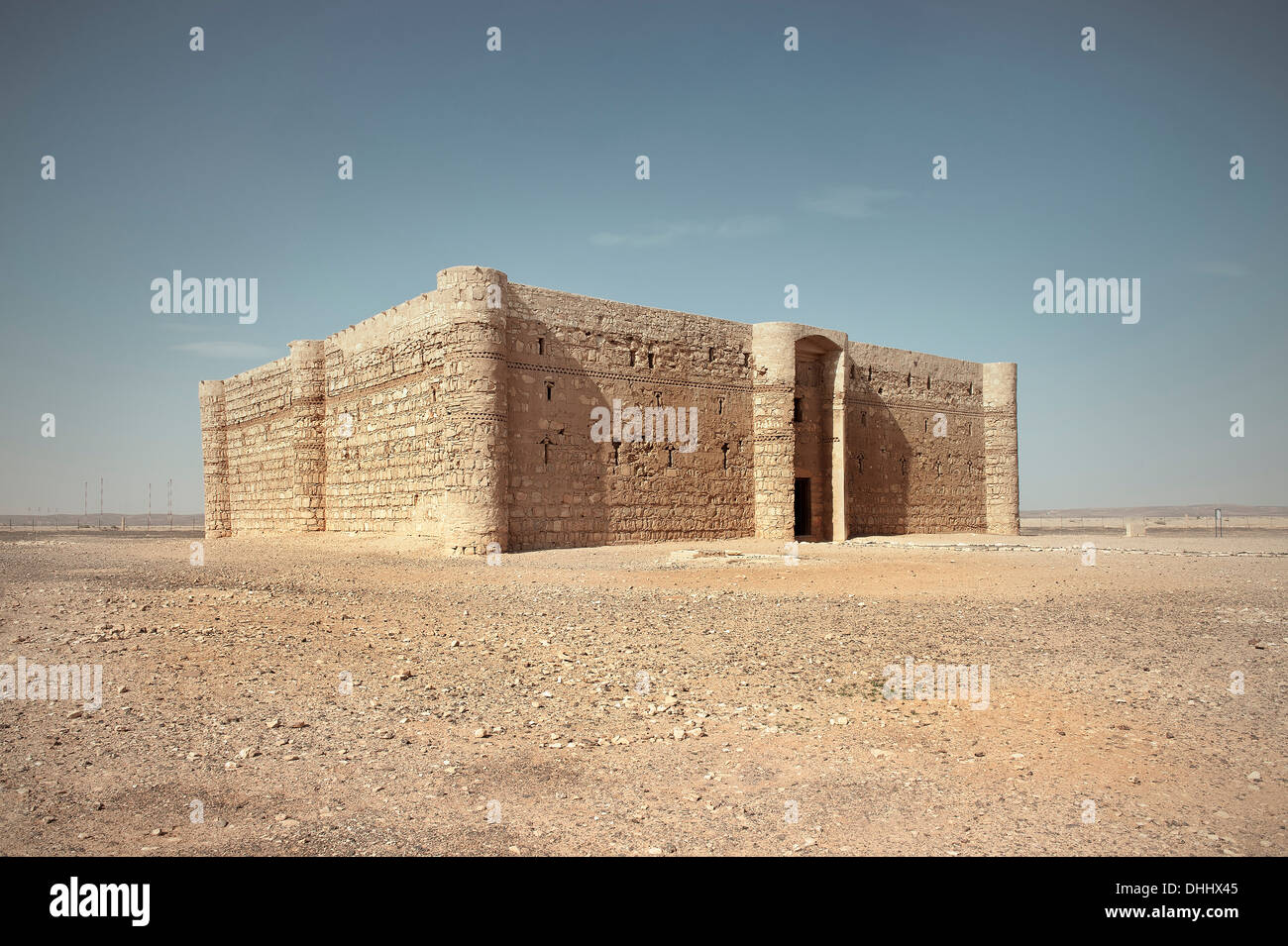 Blick auf die Wüste Burg Qasr Kharanah, Östliche Wüste, Jordanien, Naher Osten, Asien Stockfoto