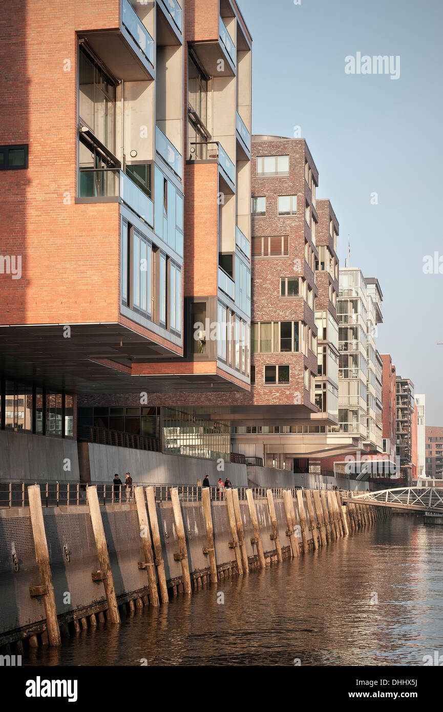 Büro- und Wohngebäude in der Hamburger Hafencity, Hamburg, Deutschland, Europa Stockfoto