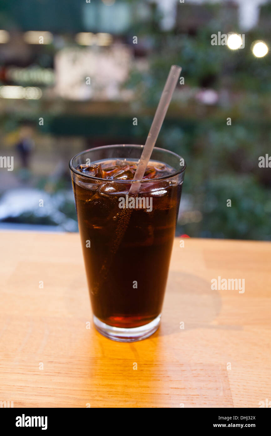 Glas Cola, Moma, Museum Of Modern Art in New York City, Vereinigte Staaten von Amerika. Stockfoto