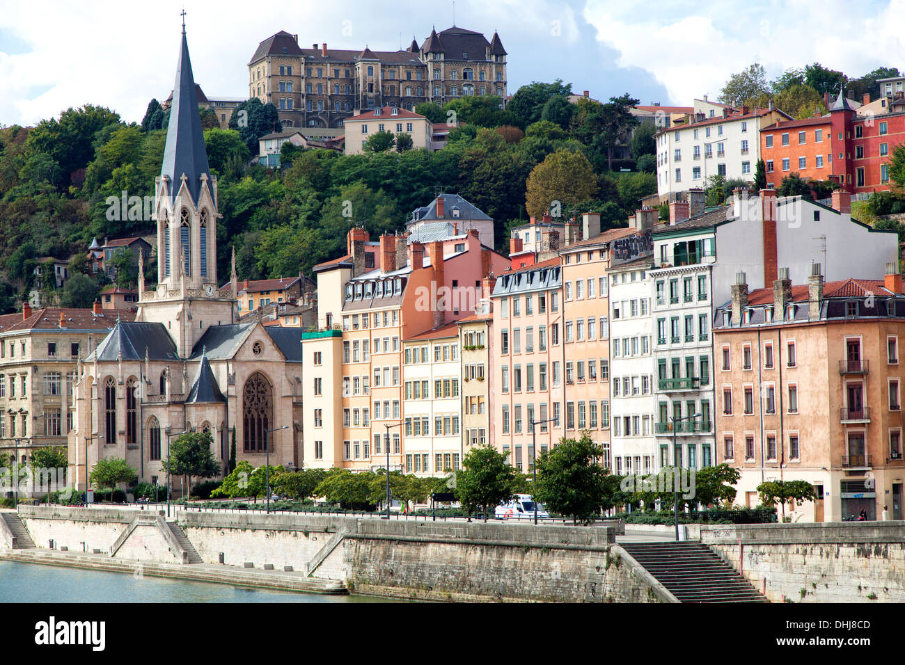 EGLISE SAINT-GEORGES Quai Fulchiron, Lyon, Frankreich Stockfoto