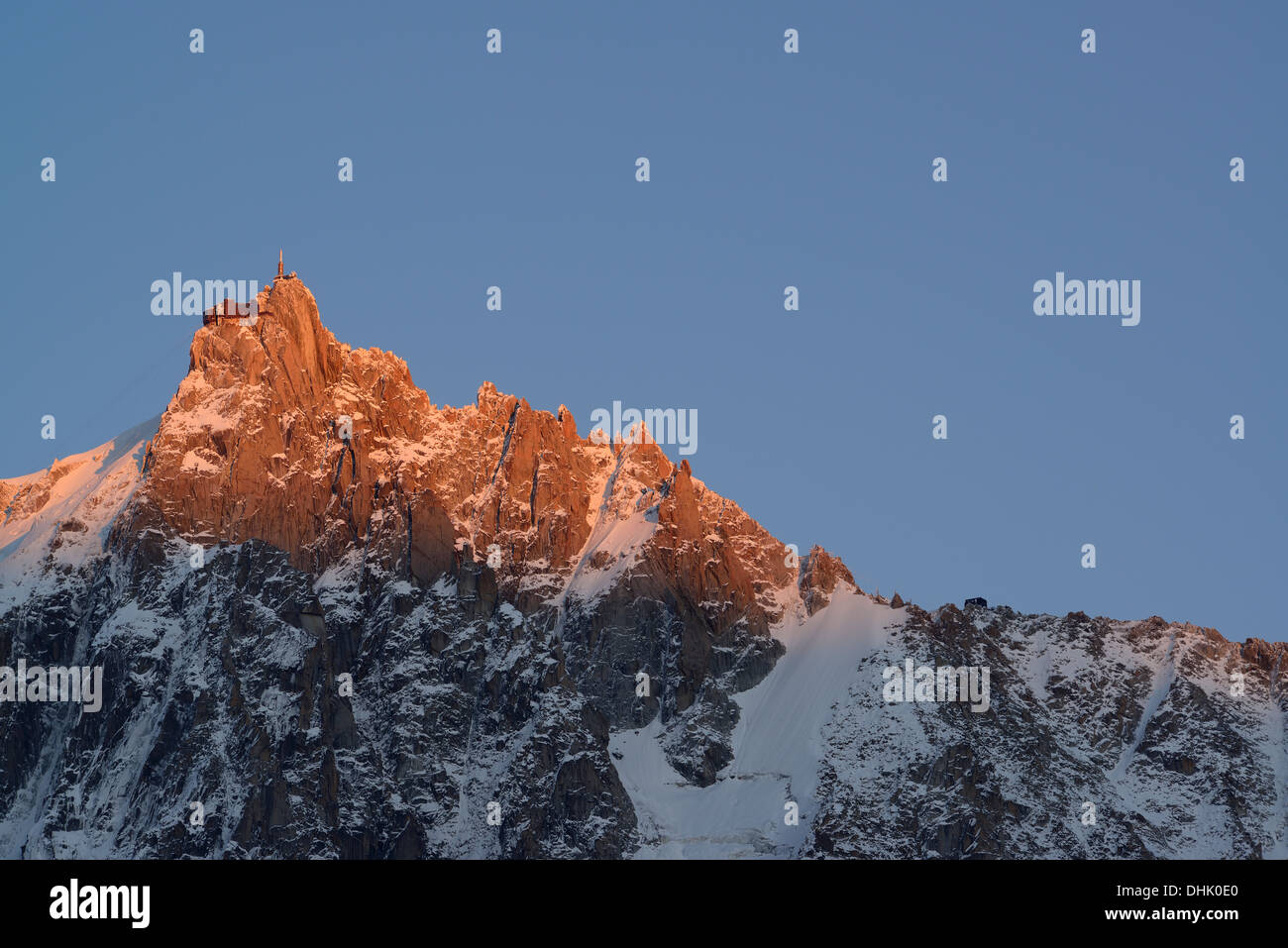 Blick zur Aiguille du Midi, Mont-Blanc Massiv, Chamonix, Savoyen, Frankreich Stockfoto