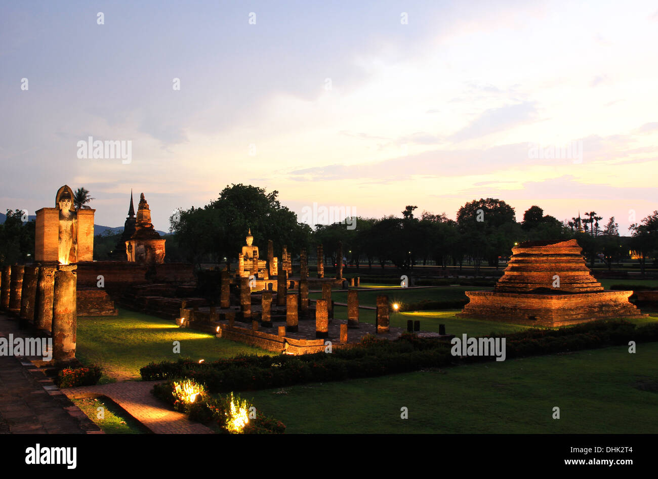 Geschichtspark Sukhothai in der Dämmerung, die alte Stadt von Thailand in 800 Jahre vor Stockfoto