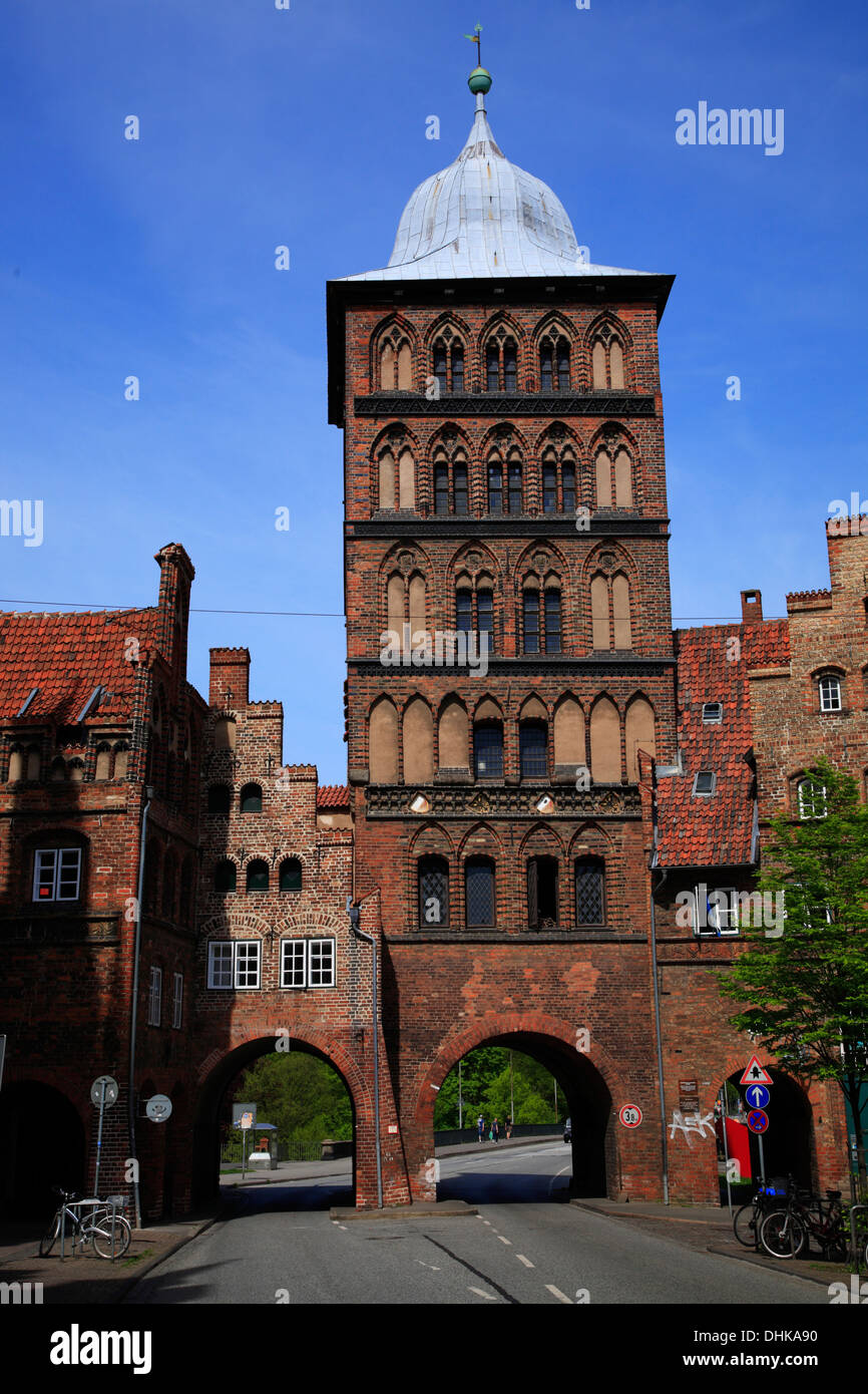 Jh Lübeck Vor Dem Burgtor Luebeck burgtor -Fotos und -Bildmaterial in hoher Auflösung – Alamy