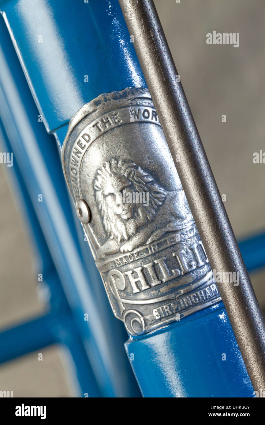 Antik Retro-Phillips Kind Fahrrad Nahaufnahme von Kopf-Abzeichen Stockfoto