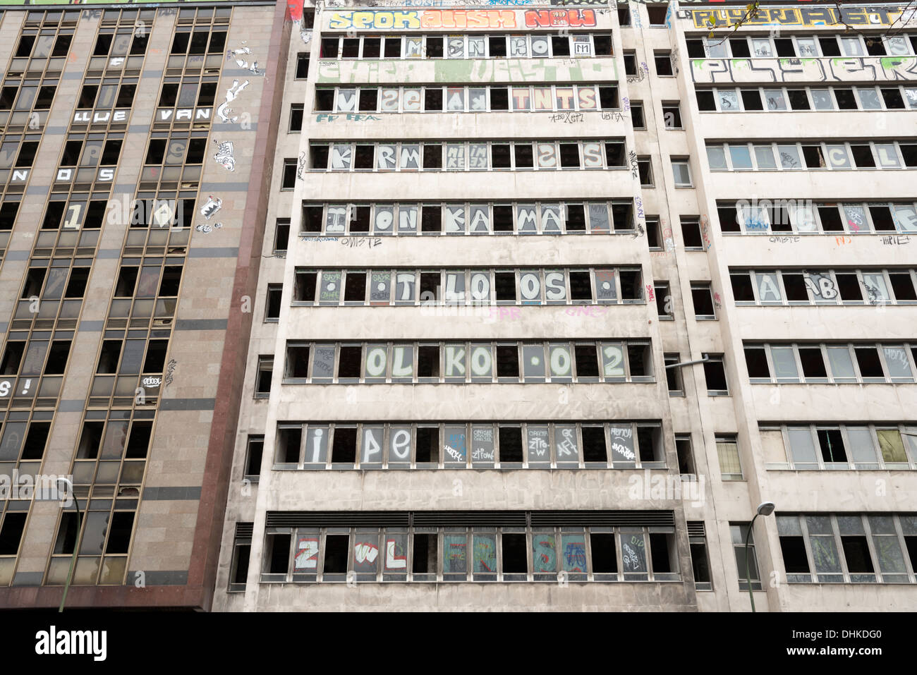 Verfallenen Gebäude am Plaza España, Madrid, Spanien Stockfoto