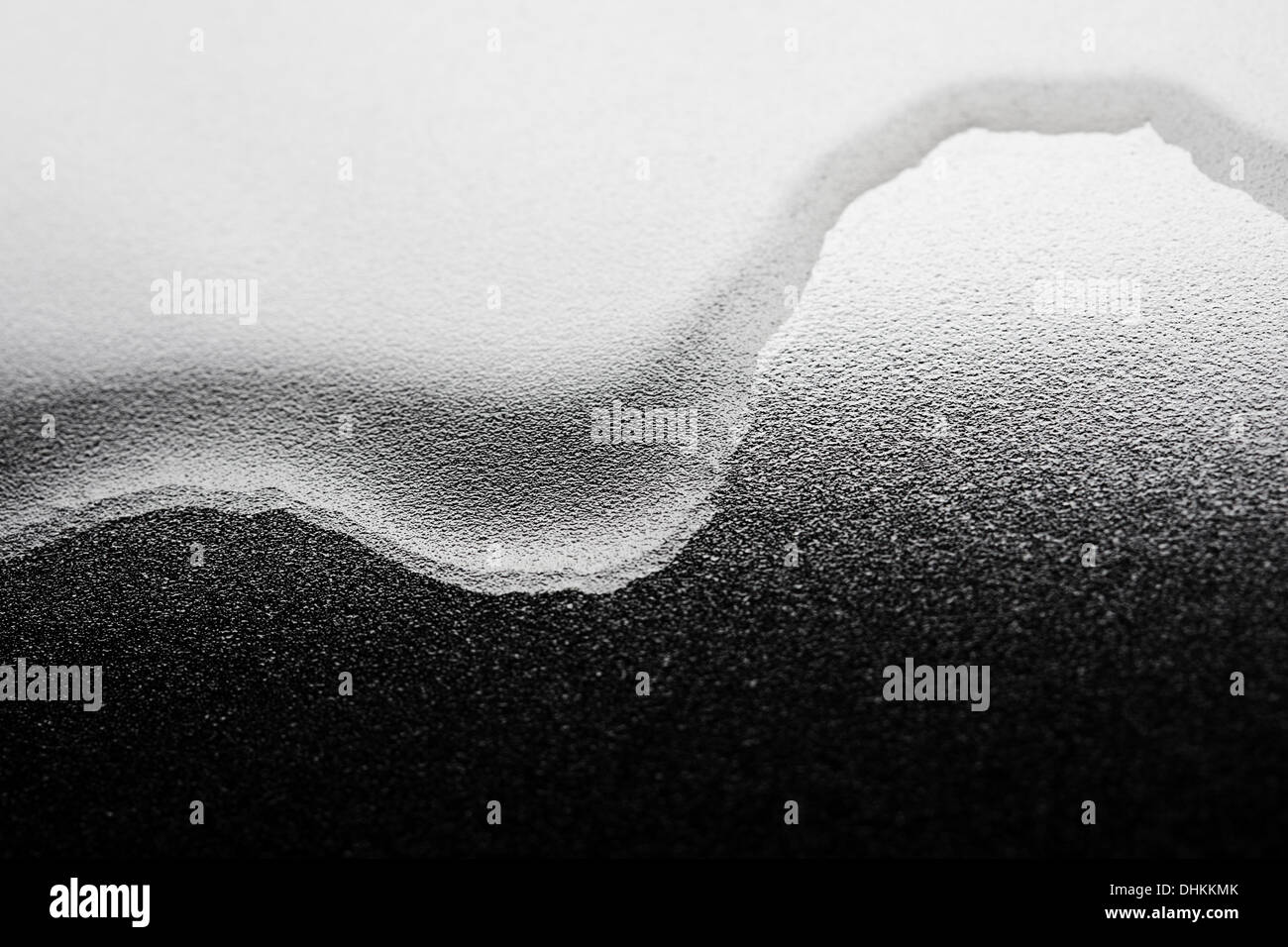 Wasser auf Glasplatte, abstrakten Hintergrund Nahaufnahme Foto Stockfoto