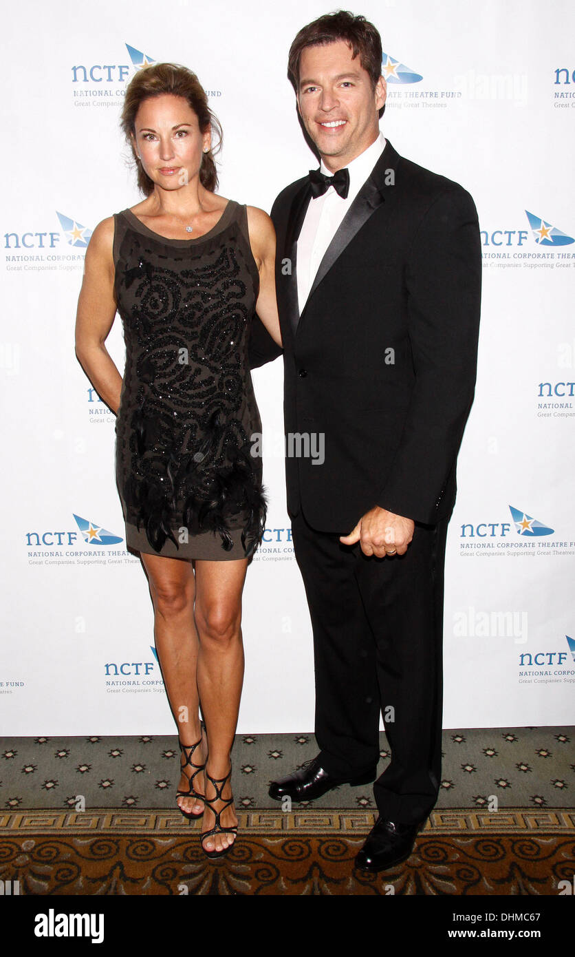 Jill Goodacre und Harry Connick, Jr. NCTF jährlichen "Chairman's Awards Gala" statt im Pierre Hotel – Ankunft New York City, USA – 30.04.12 Stockfoto