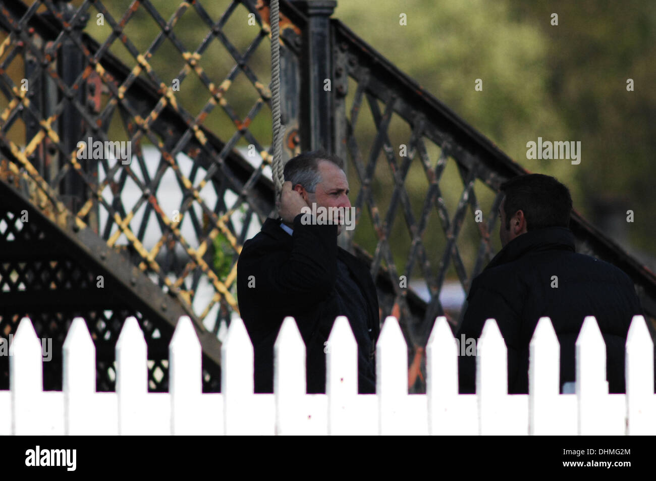 Eine hängende Szene gefilmt für den Film "The Railway Man" Schottland - 02.05.12 Stockfoto