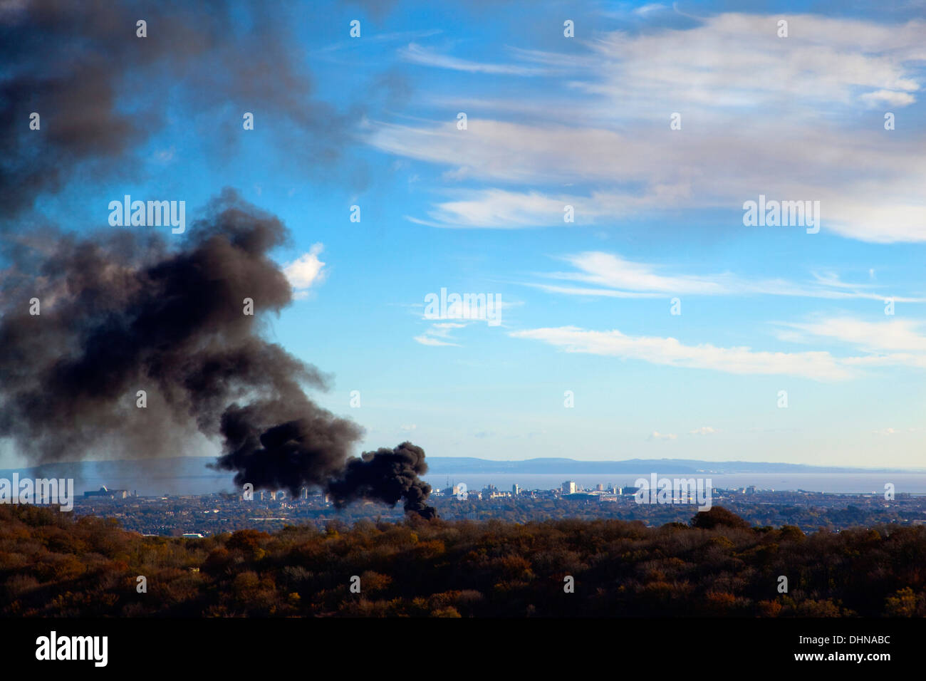 Rauchverschmutzende Atmosphäre Stockfoto
