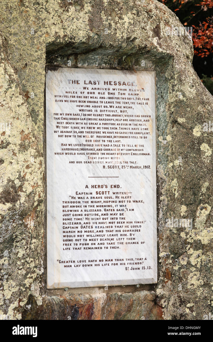 Inschrift der letzten Nachricht auf Denkmal für Captain Robert Falcon Scott und Männer auf Antarktis Expedition Botanic Gardens Queenstown Stockfoto