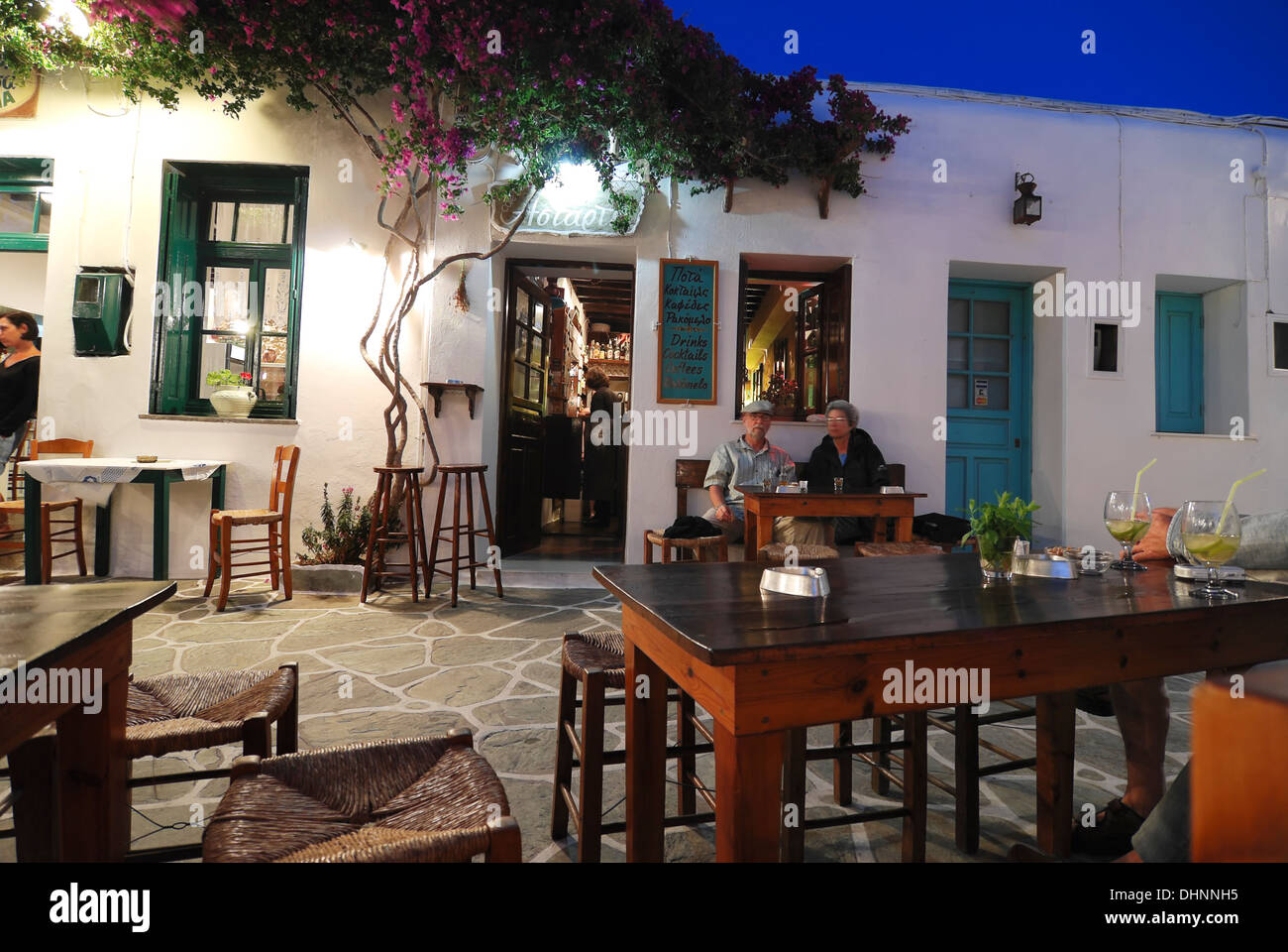 Nachtleben in Folegandros Insel, Griechenland Stockfoto