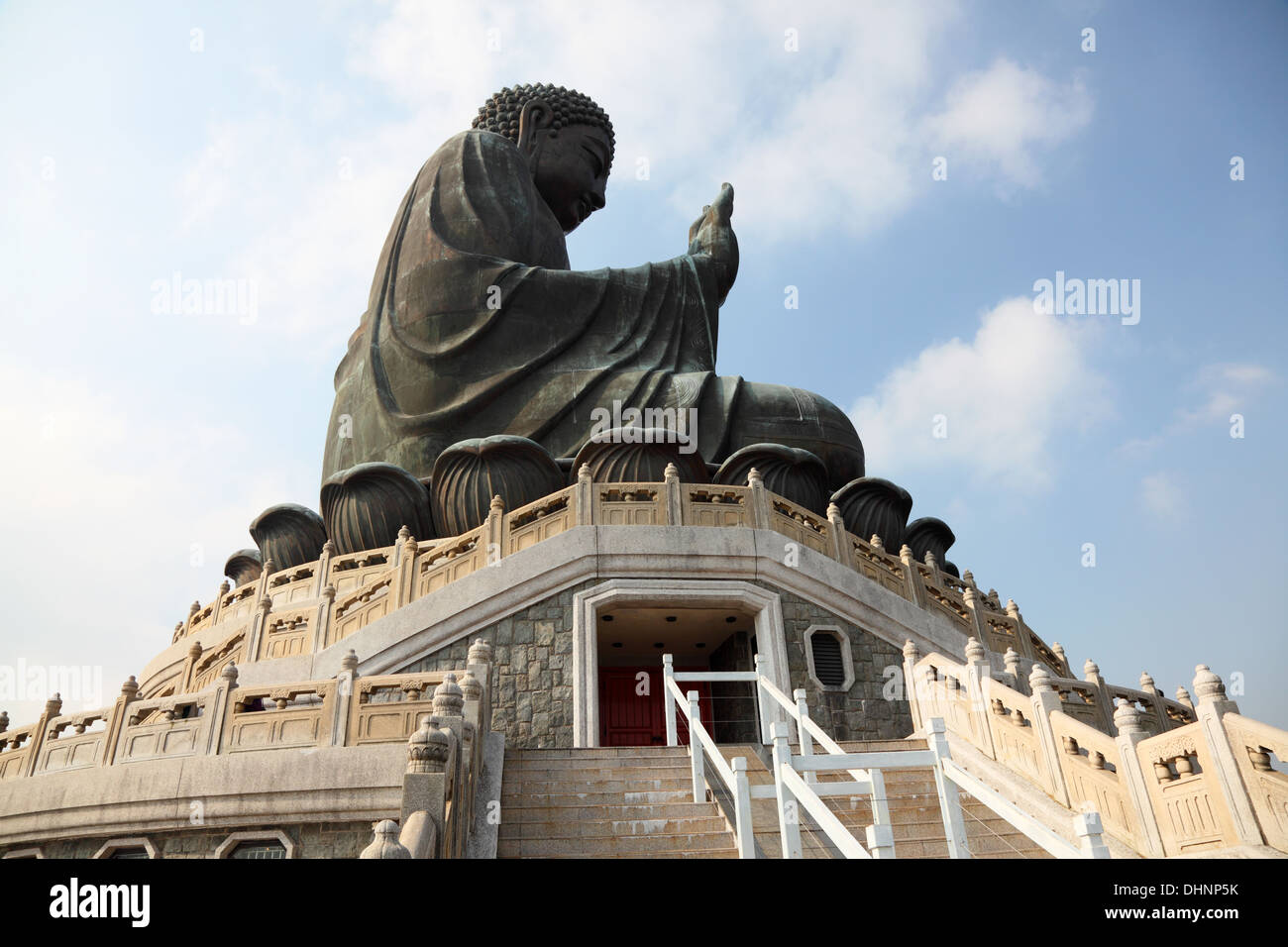 Große Bronzestatue des Tian Tan Buddha in Hongkong Stockfoto