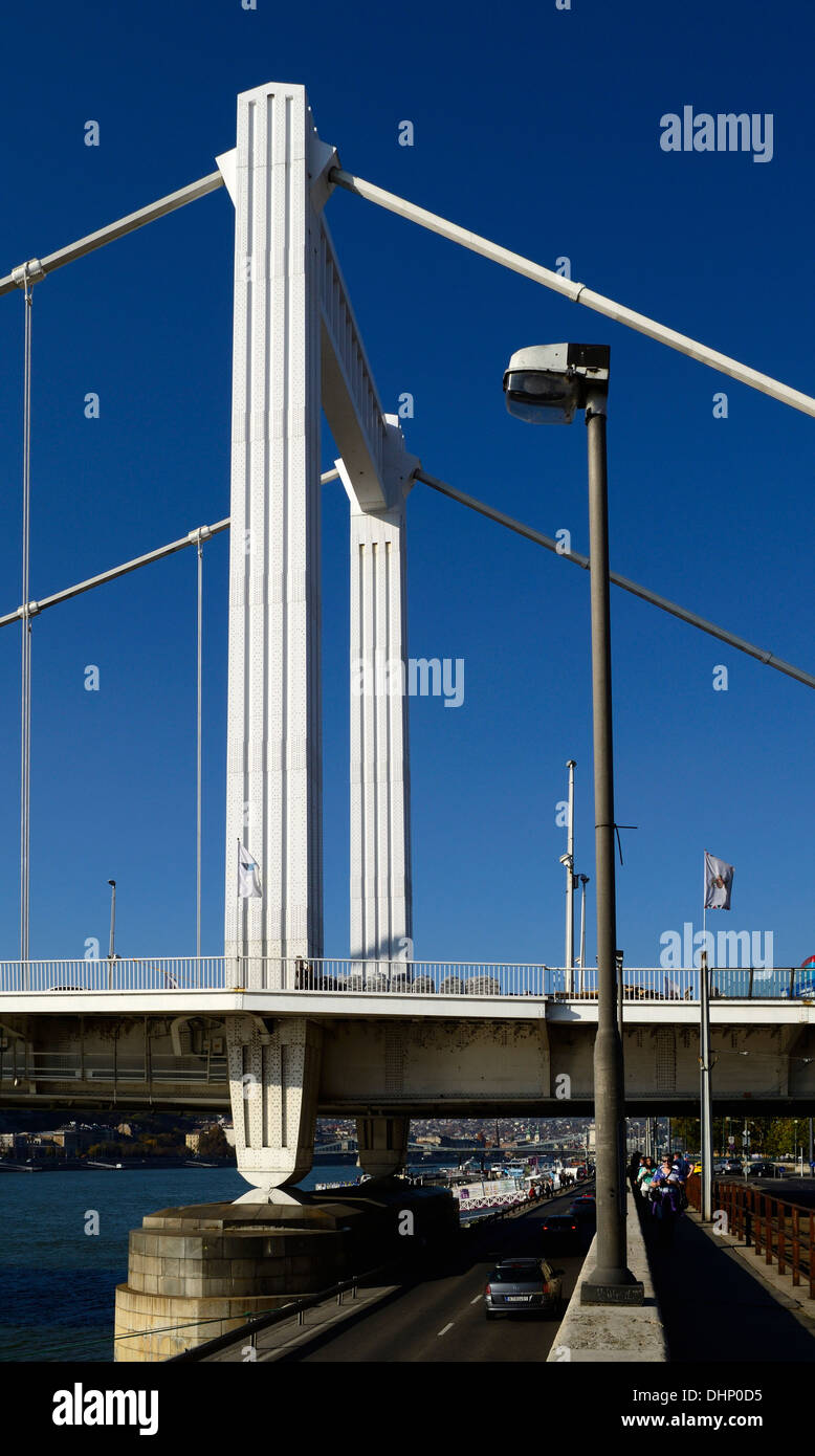 Budapest Ungarn Elisabethbrücke Stockfoto