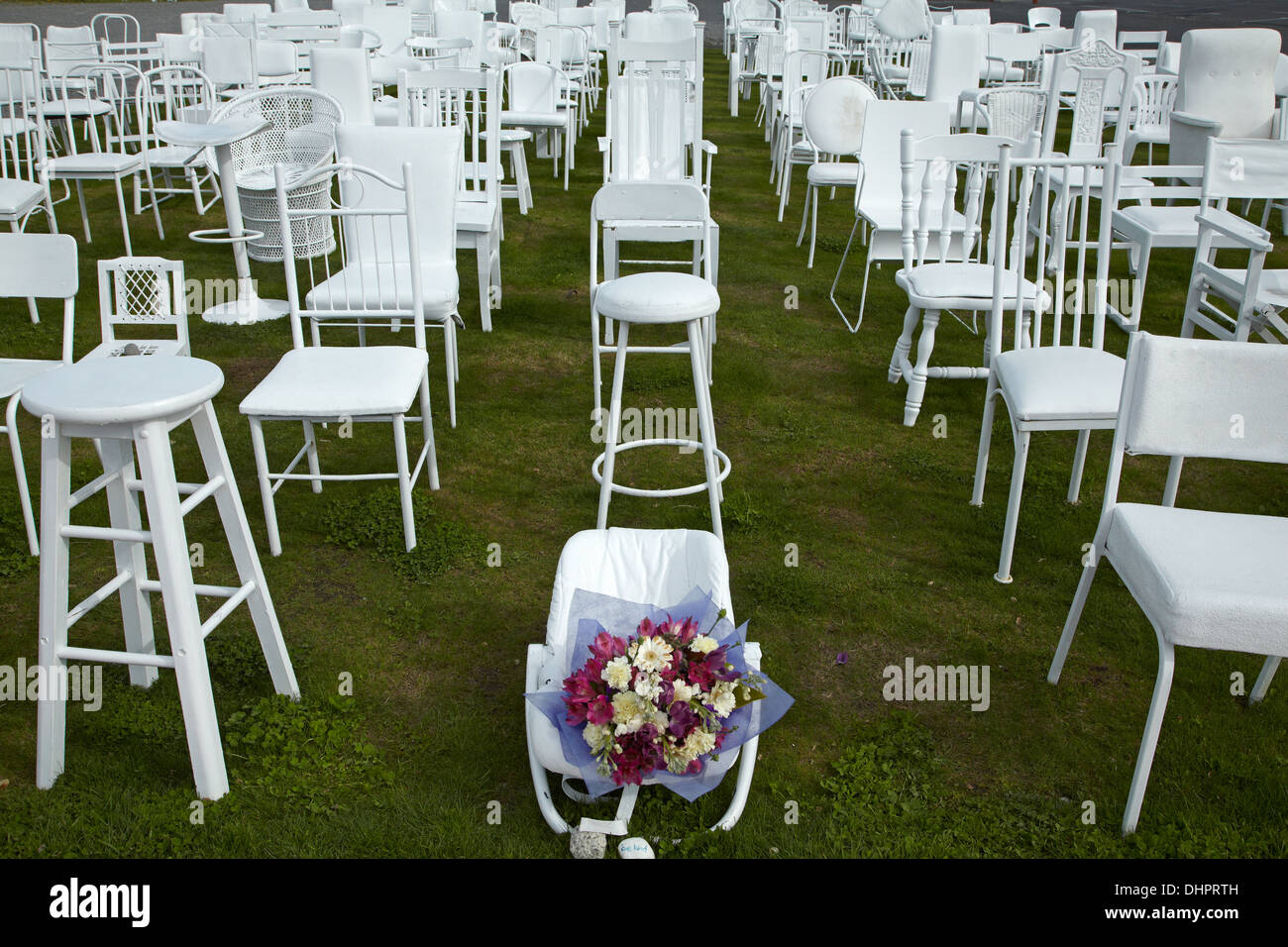 185 empty Chairs Denkmal für 2011 Erdbeben Opfer, Christchurch, Canterbury, Südinsel, Neuseeland Stockfoto