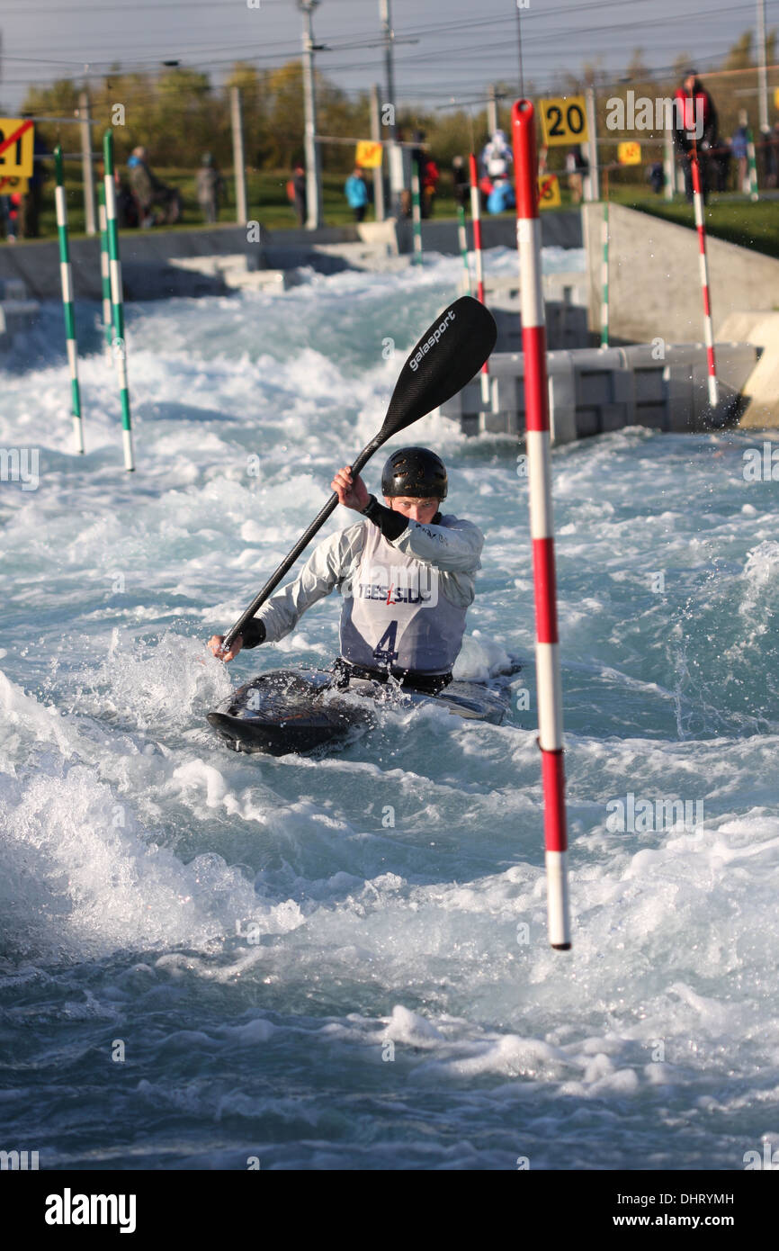 Finale der British Open 2013 - Slalom Kanu, Lee Vally White Water Centre, London am 3. November 2013 Stockfoto