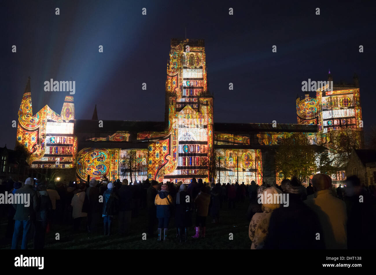 Durham, Großbritannien. 14. November 2013. Krone des Lichts, Lindisfarne Evangelien, Durham Kathedrale Durham Lumiere Credit: Washington Imaging/Alamy Live-Nachrichten Stockfoto