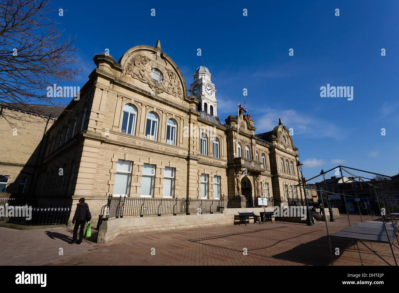 Ossett Rathaus wurde in der französischen Renaissance-Stil zwischen 1906 und 1908 zu einem Preis von £22.000 gebaut. Stockfoto