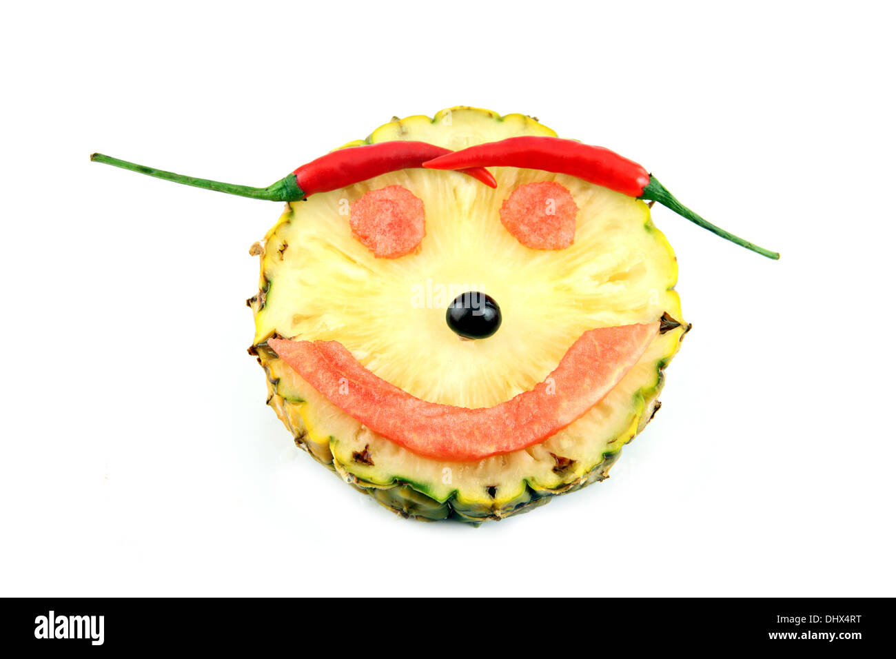 Smile Face of Emotion Bild gemacht von Mix Obst auf weißem Hintergrund. Stockfoto